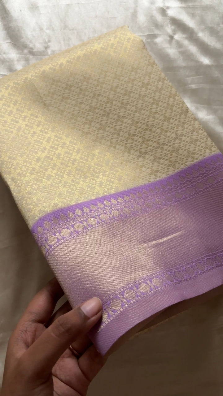 Kanchi semi soft silk Kr135
