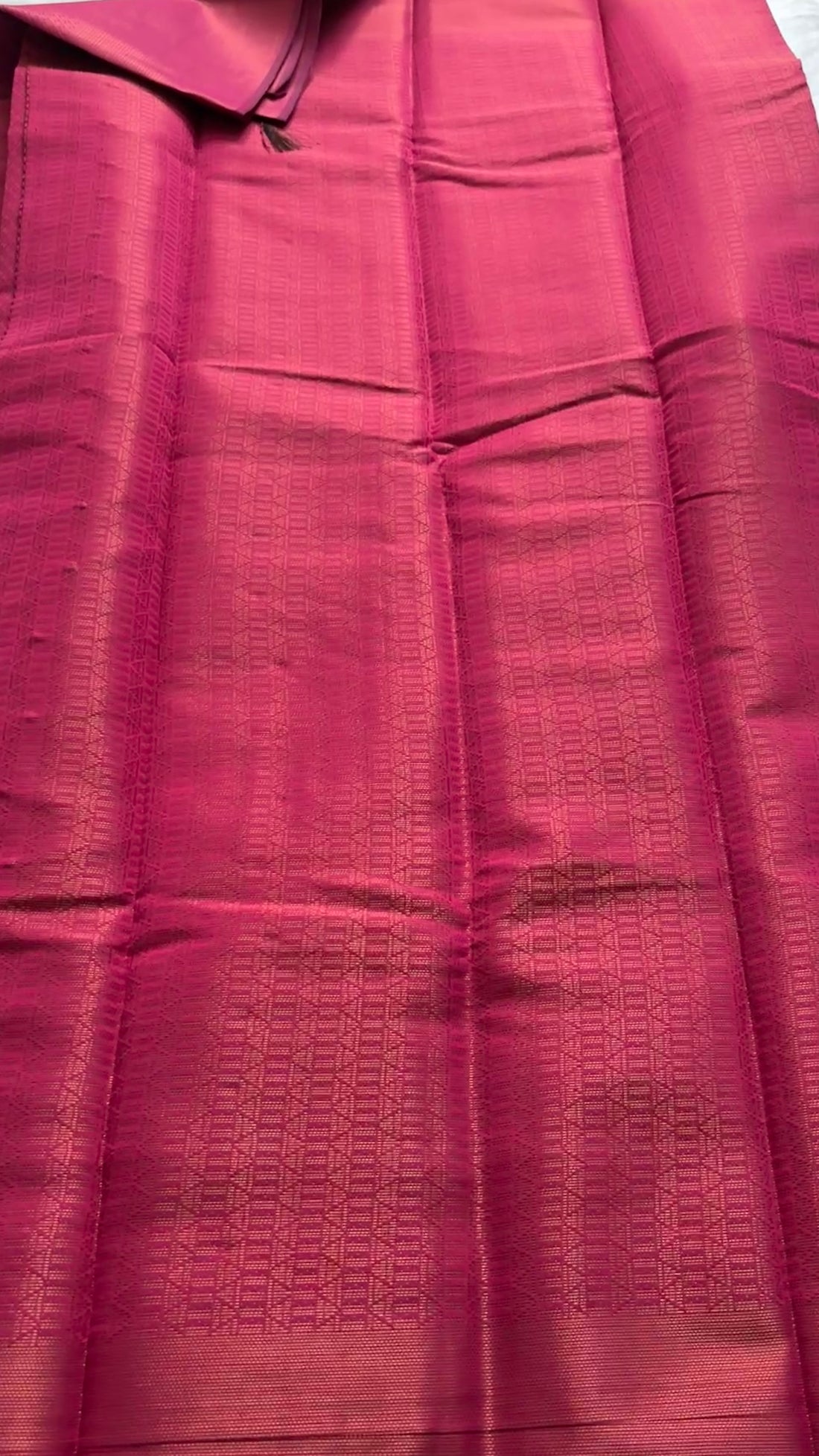 Brocade soft silk kr 102