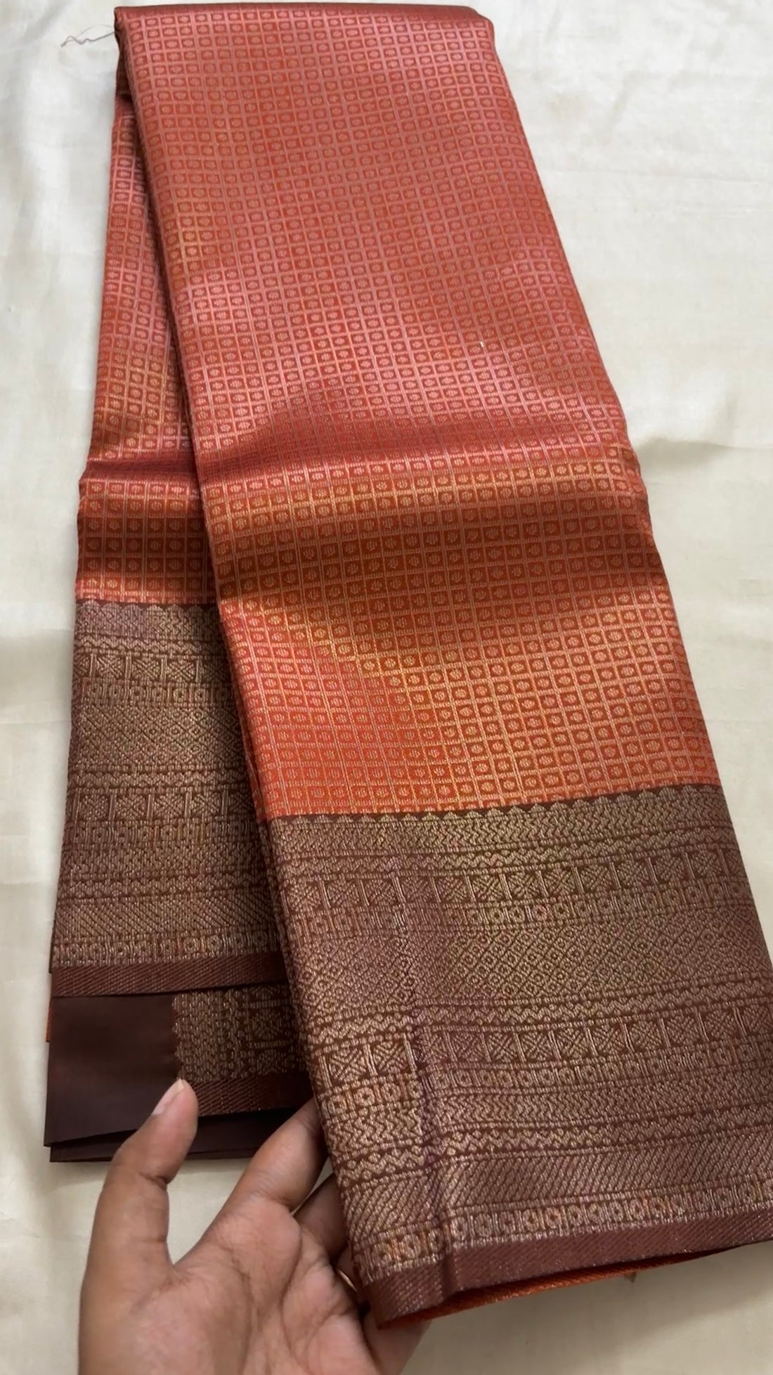 Kanchi semi soft silk kr 76