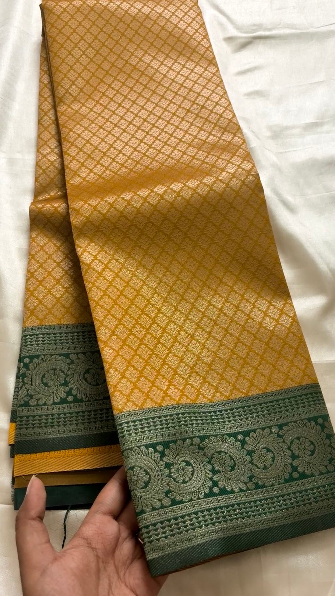 Kanchi semi soft silk kr37