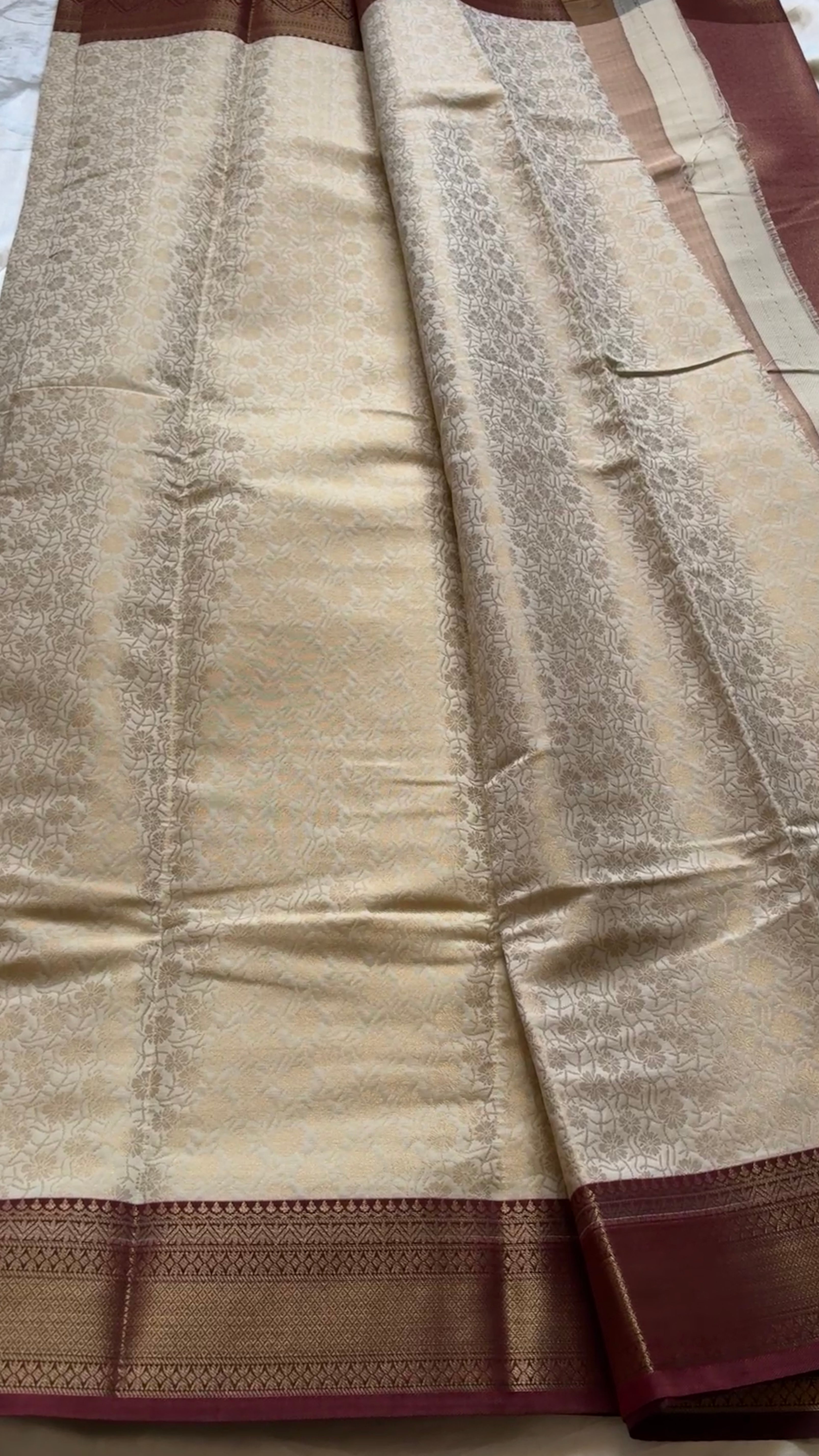 Semi Soft silk  kr 42