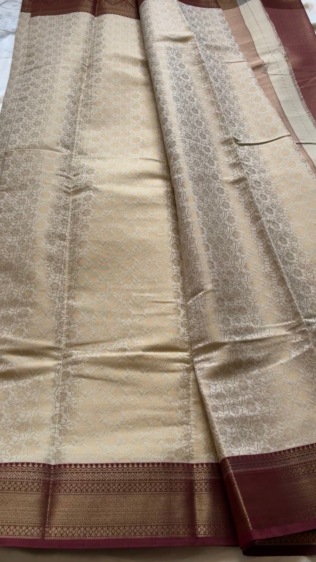 Semi Soft silk  kr 42