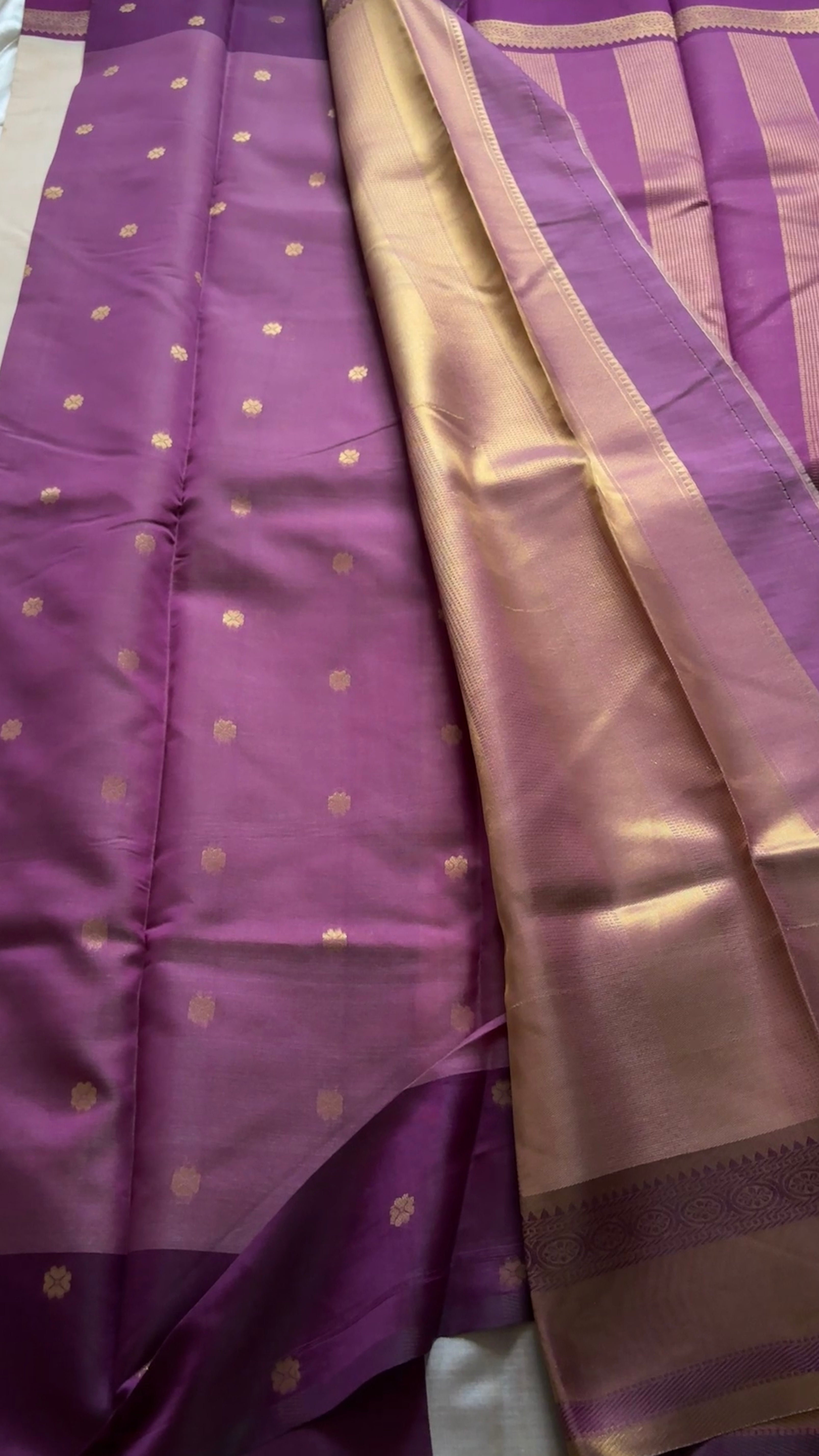 semi soft silk with retta patta border kr94