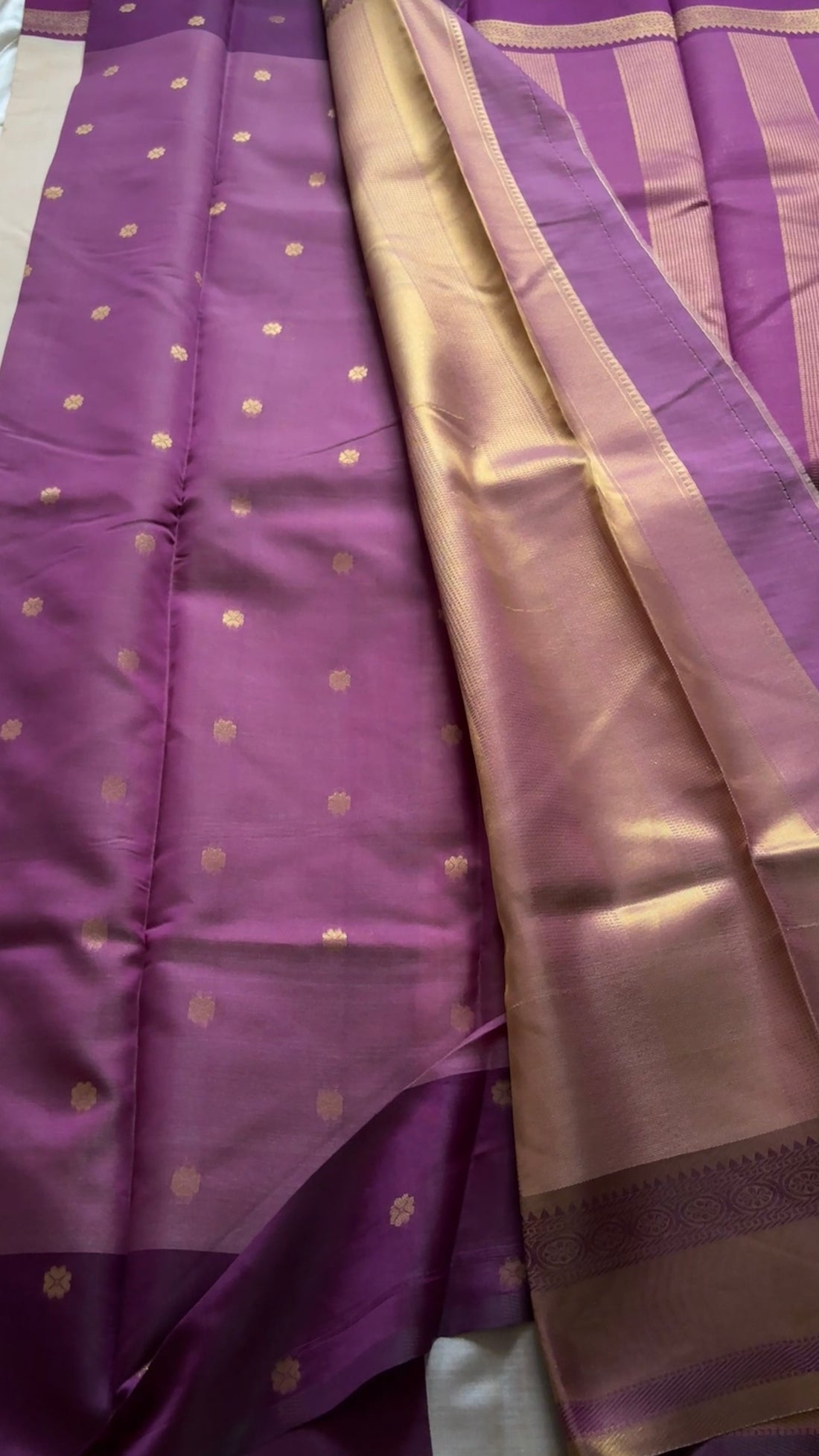 semi soft silk with retta patta border kr94