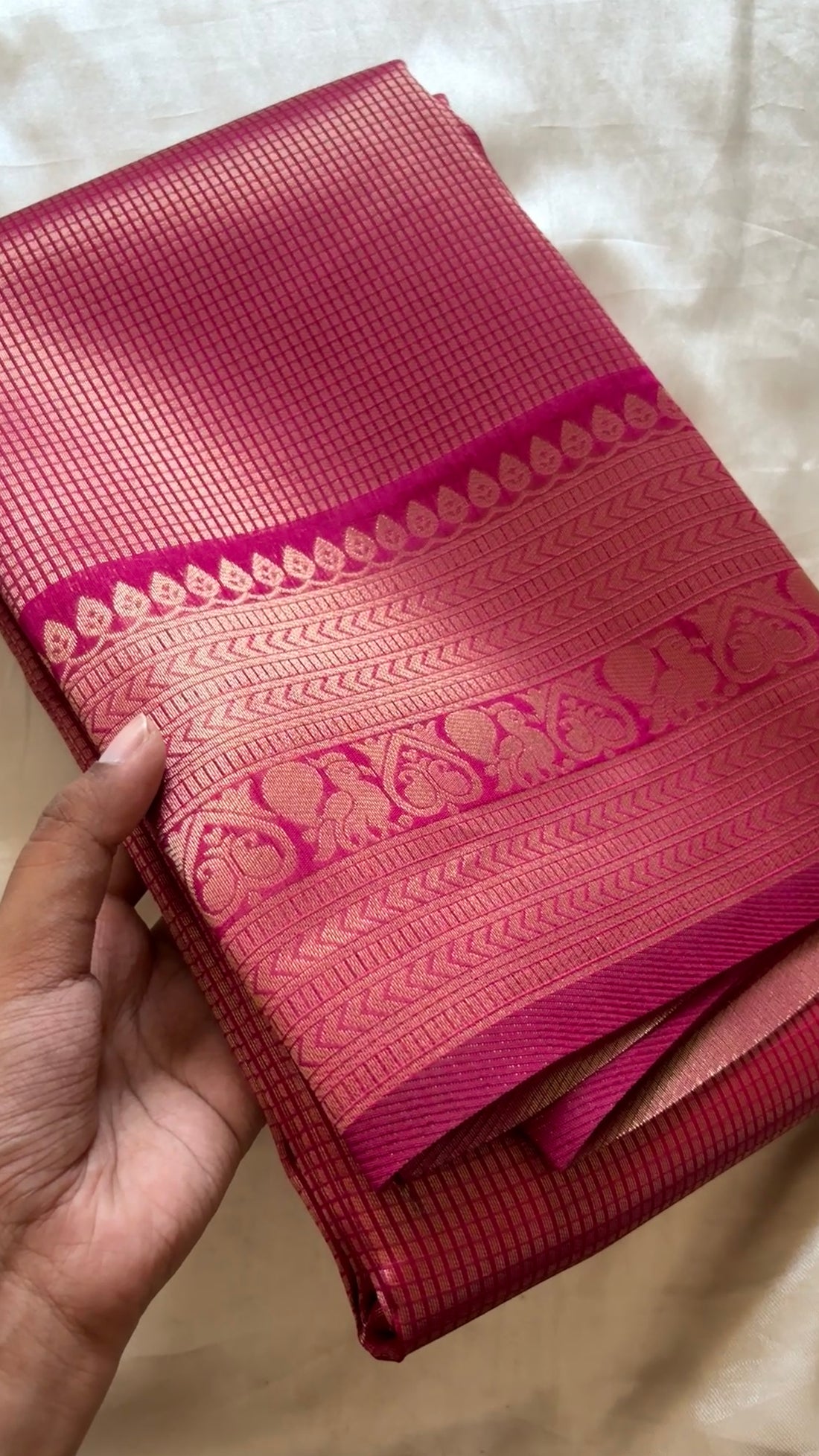Semi brocade Kr16
