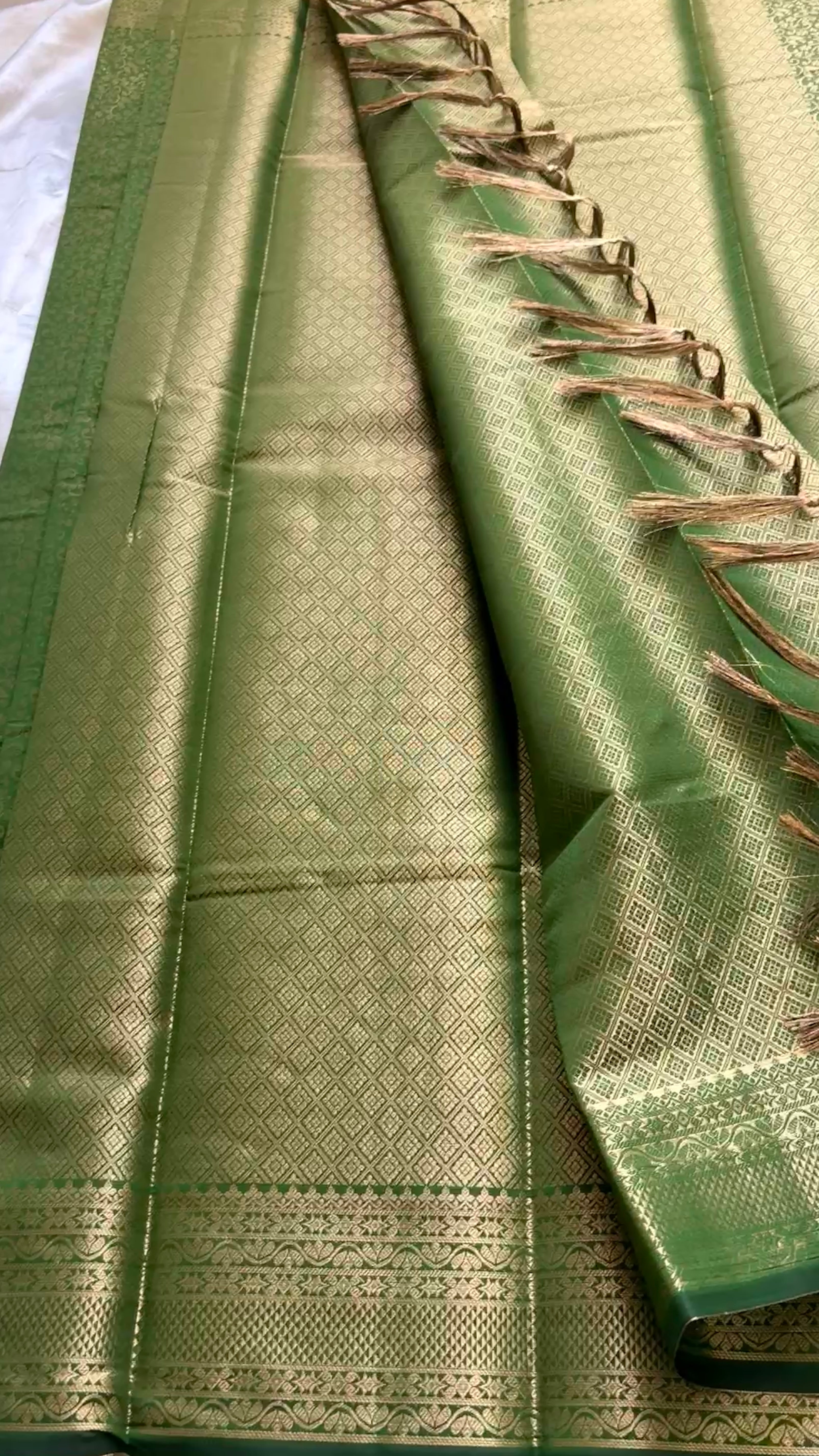 Premium Brocade soft silk 140
