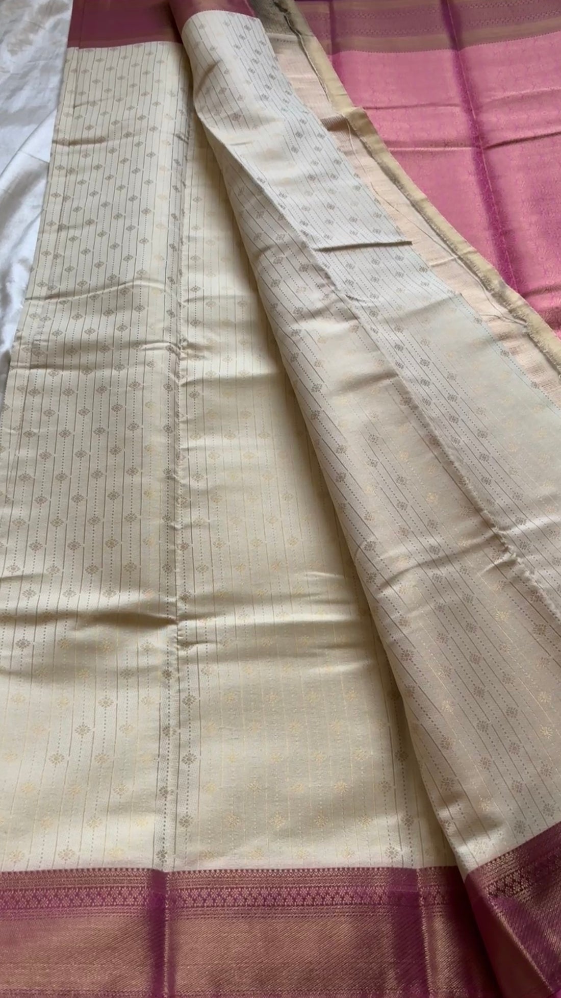 Semi Soft silk kr63