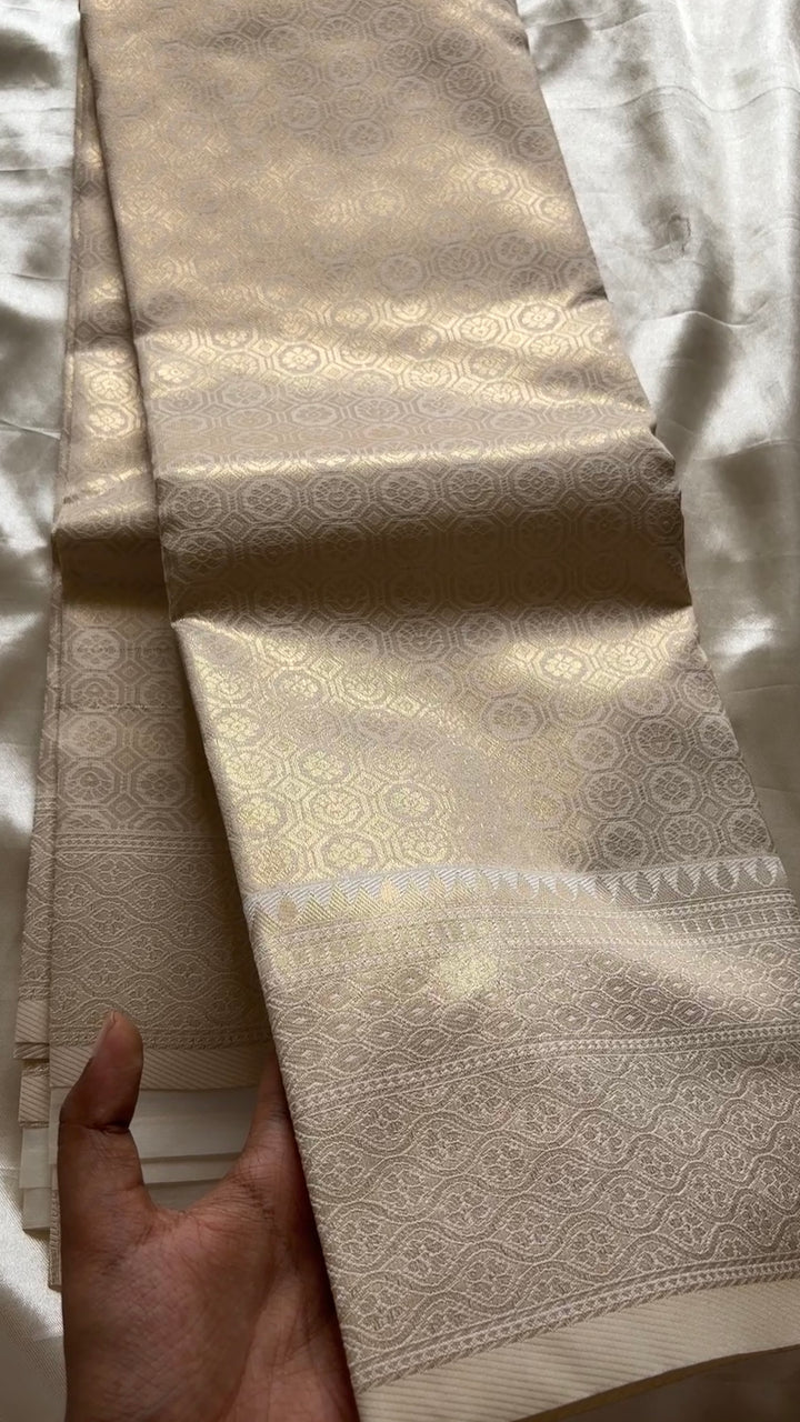 Semi brocade kr108