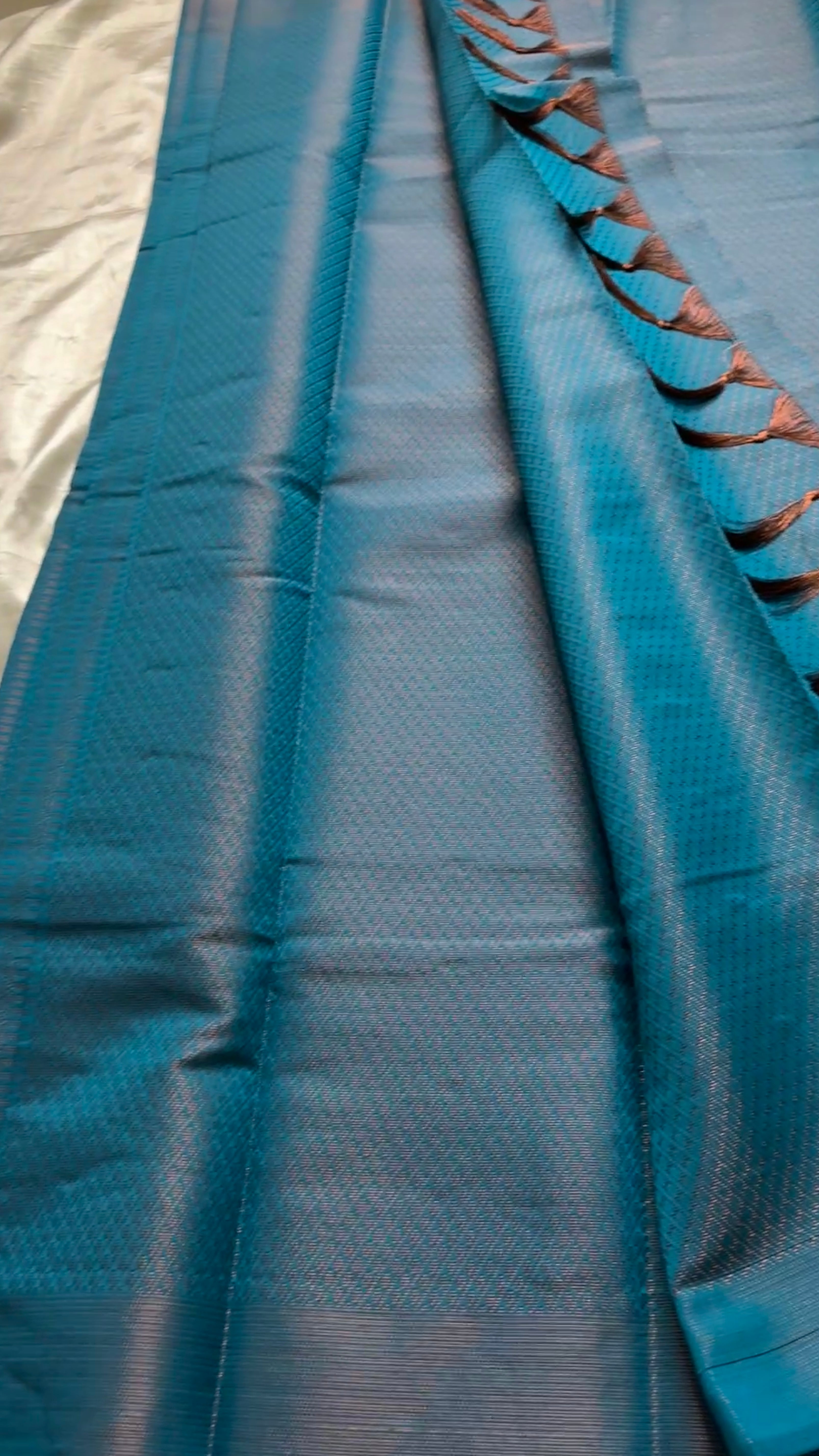 Brocade soft silk Kr 35