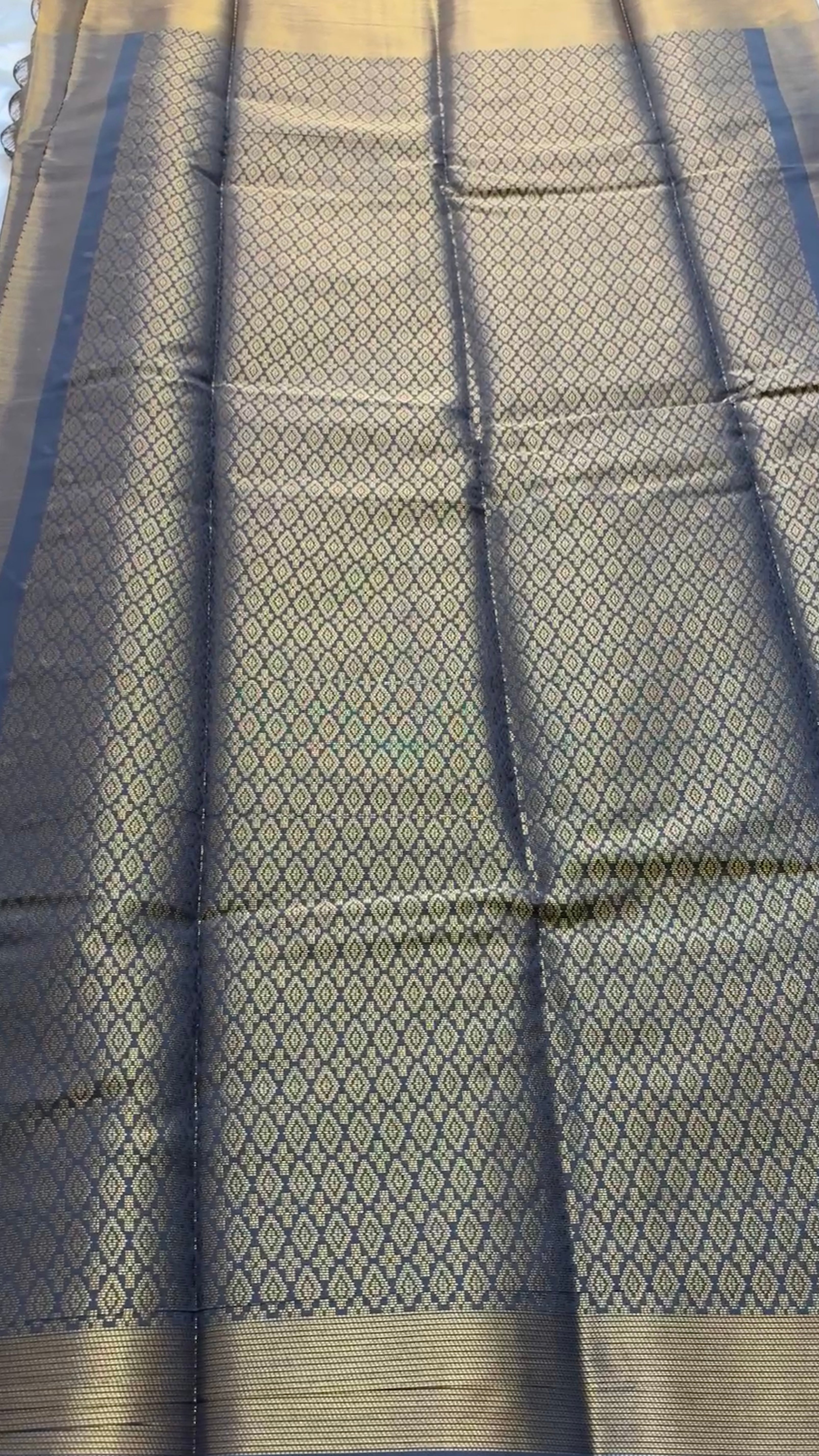 Brocade soft silk kr 69