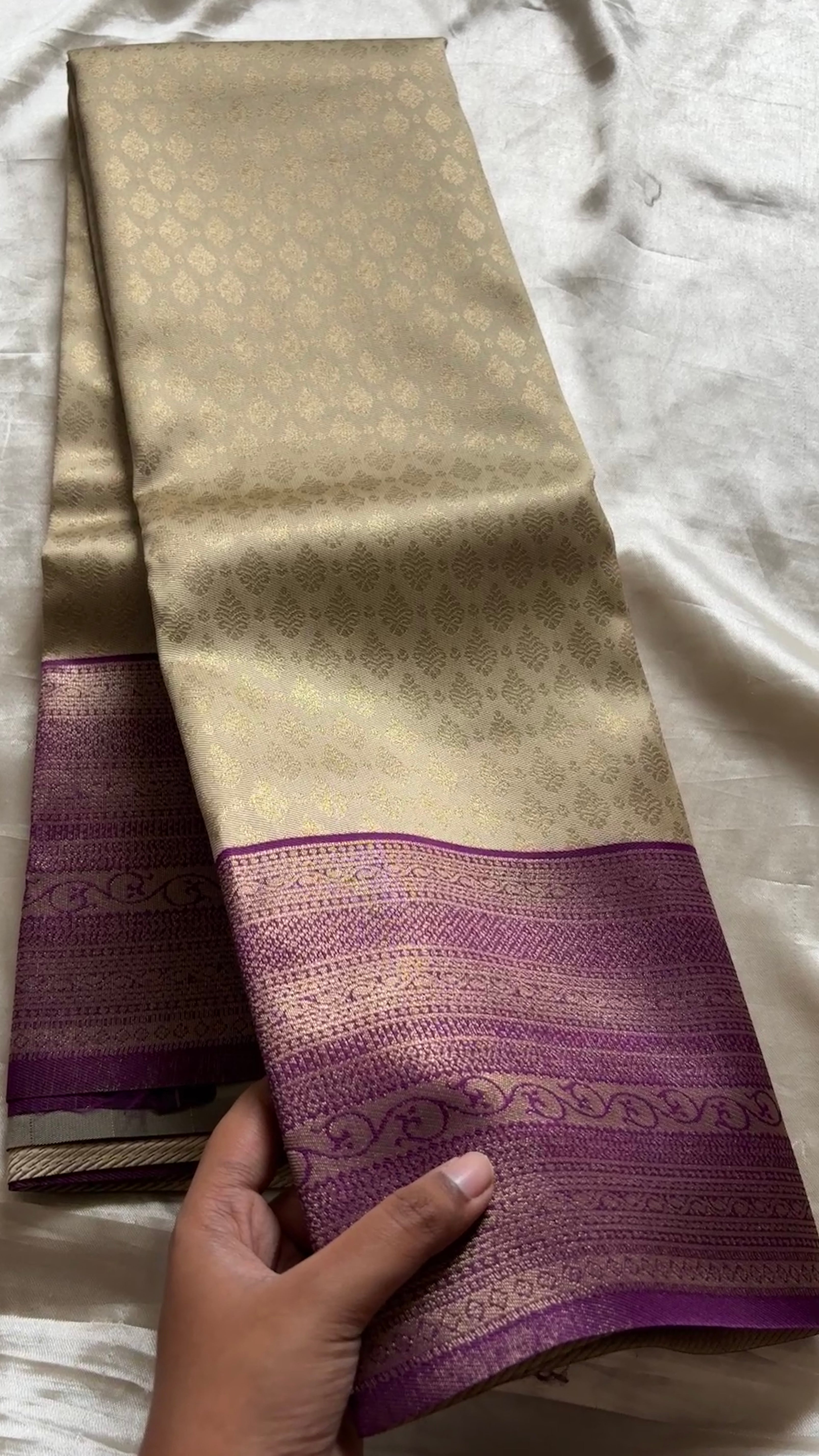 Kanchi semi soft silk kr142