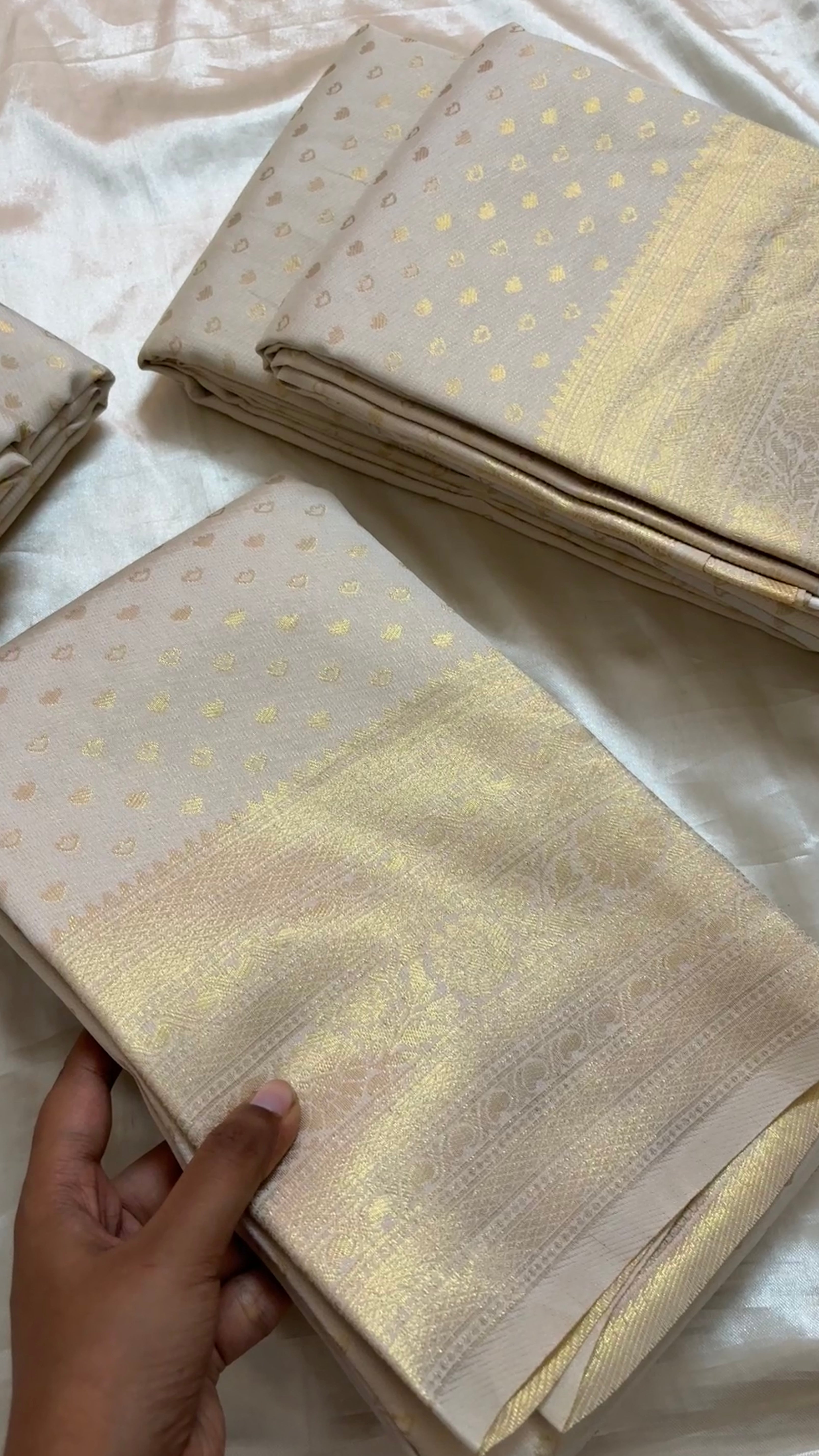 Semi brocade soft Silk Kr 37