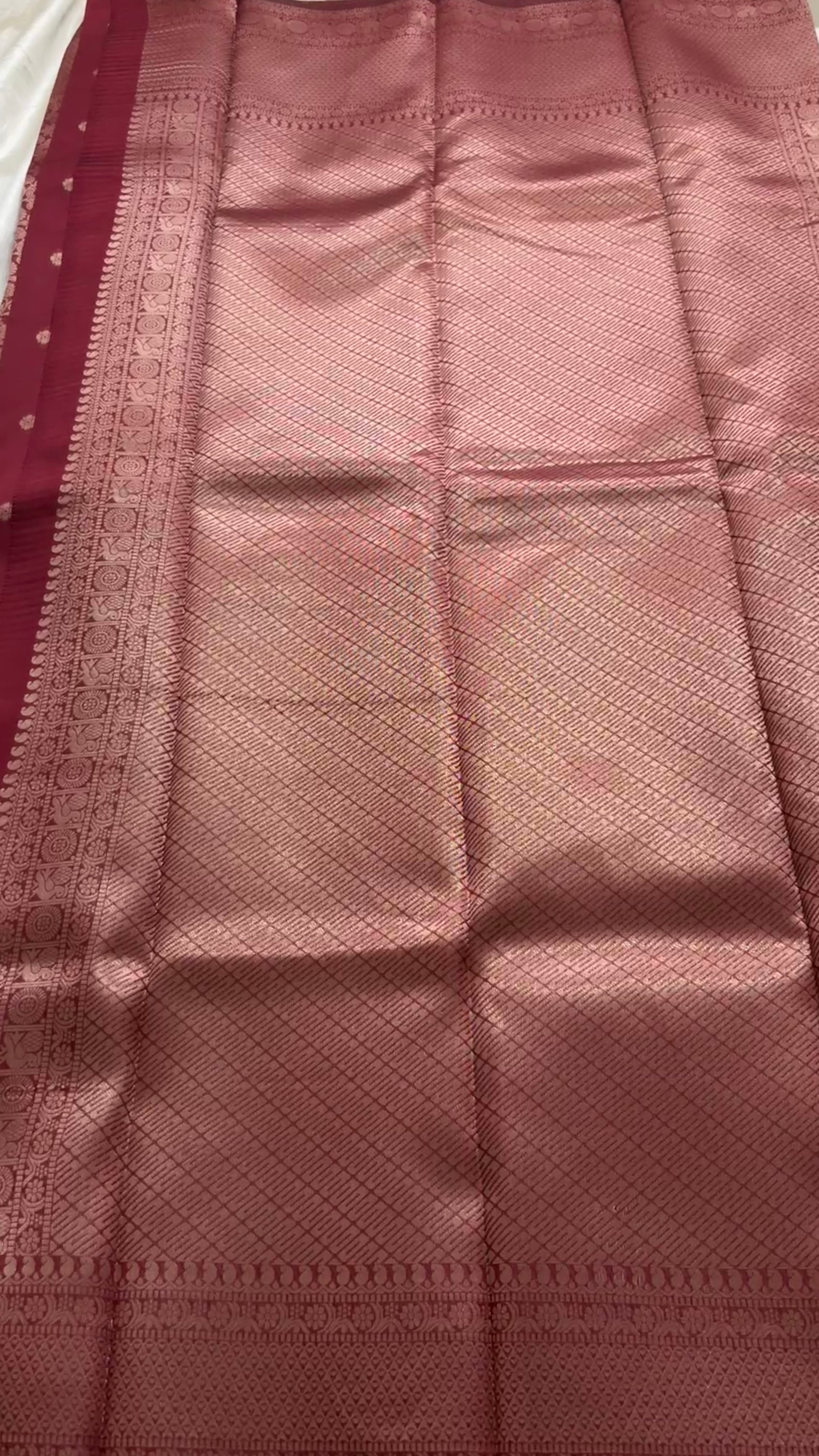 Semi brocade soft Silk kr92