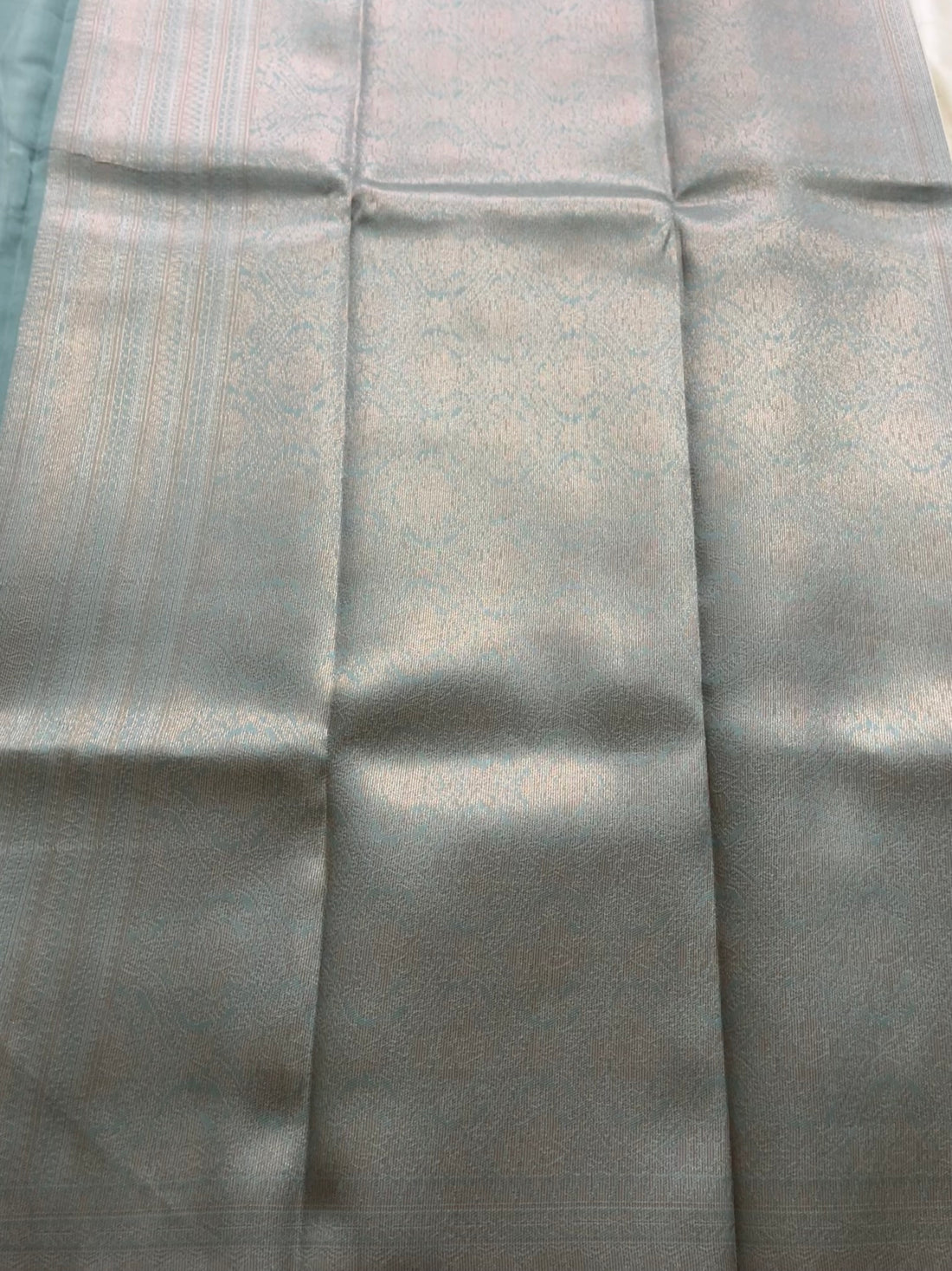 Semi brocade soft Silk