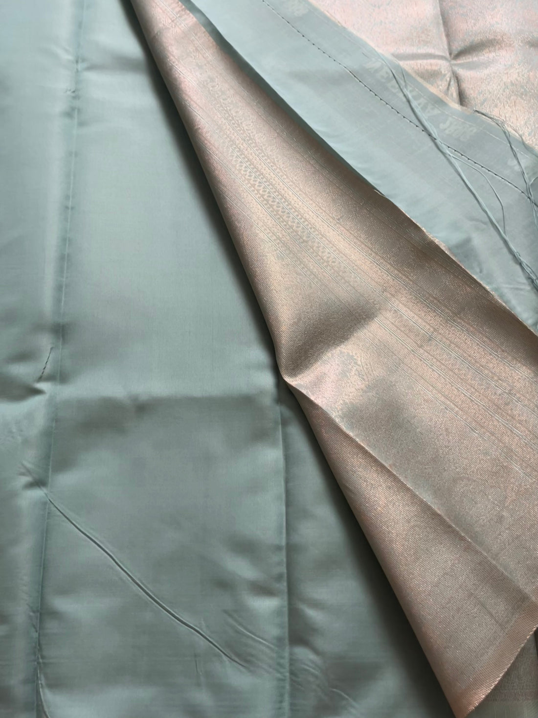 Semi brocade soft Silk