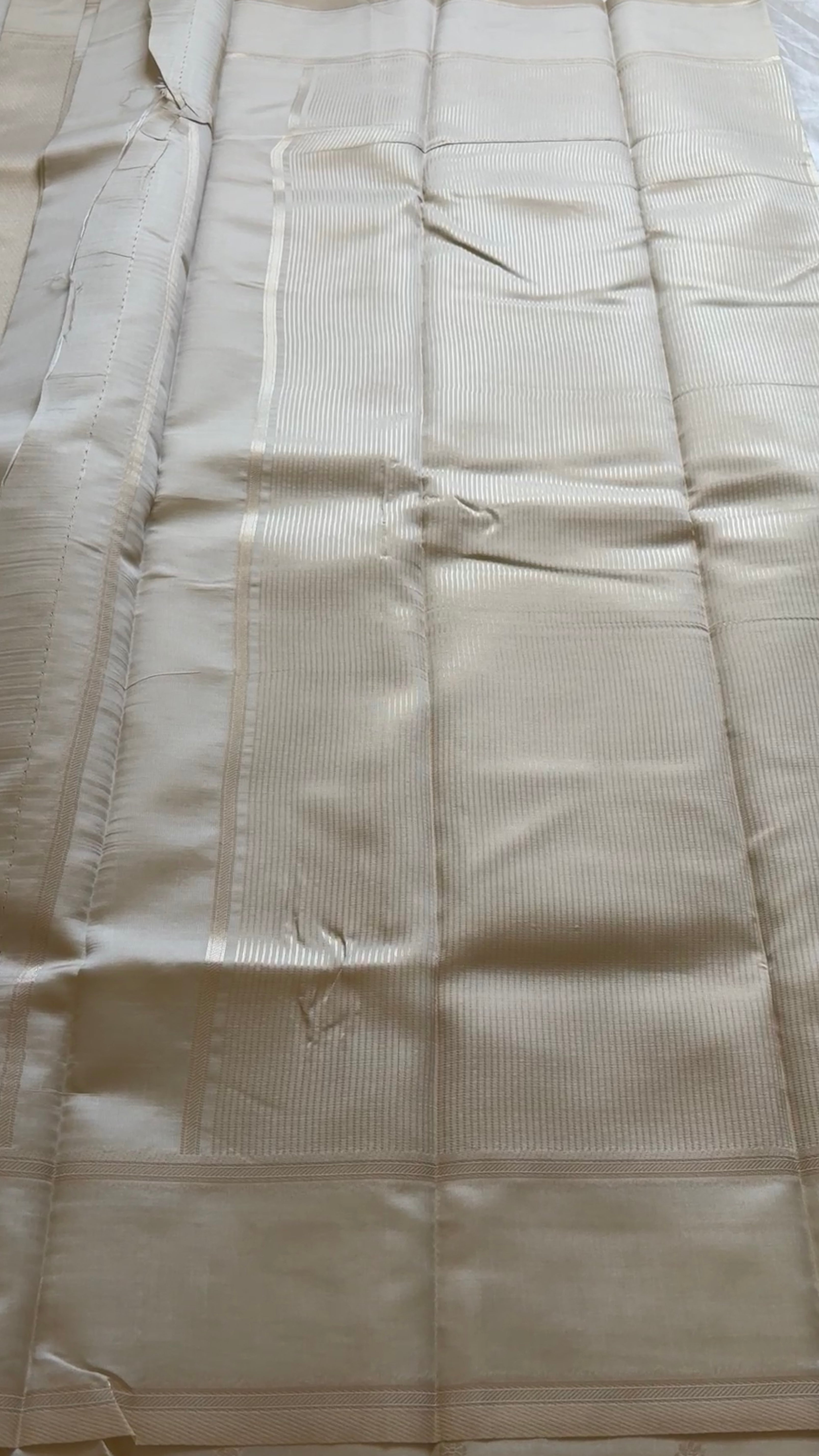 Semi brocade kr130