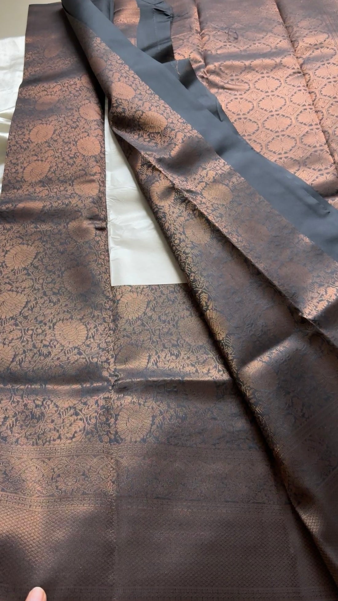 Semi brocade kr123