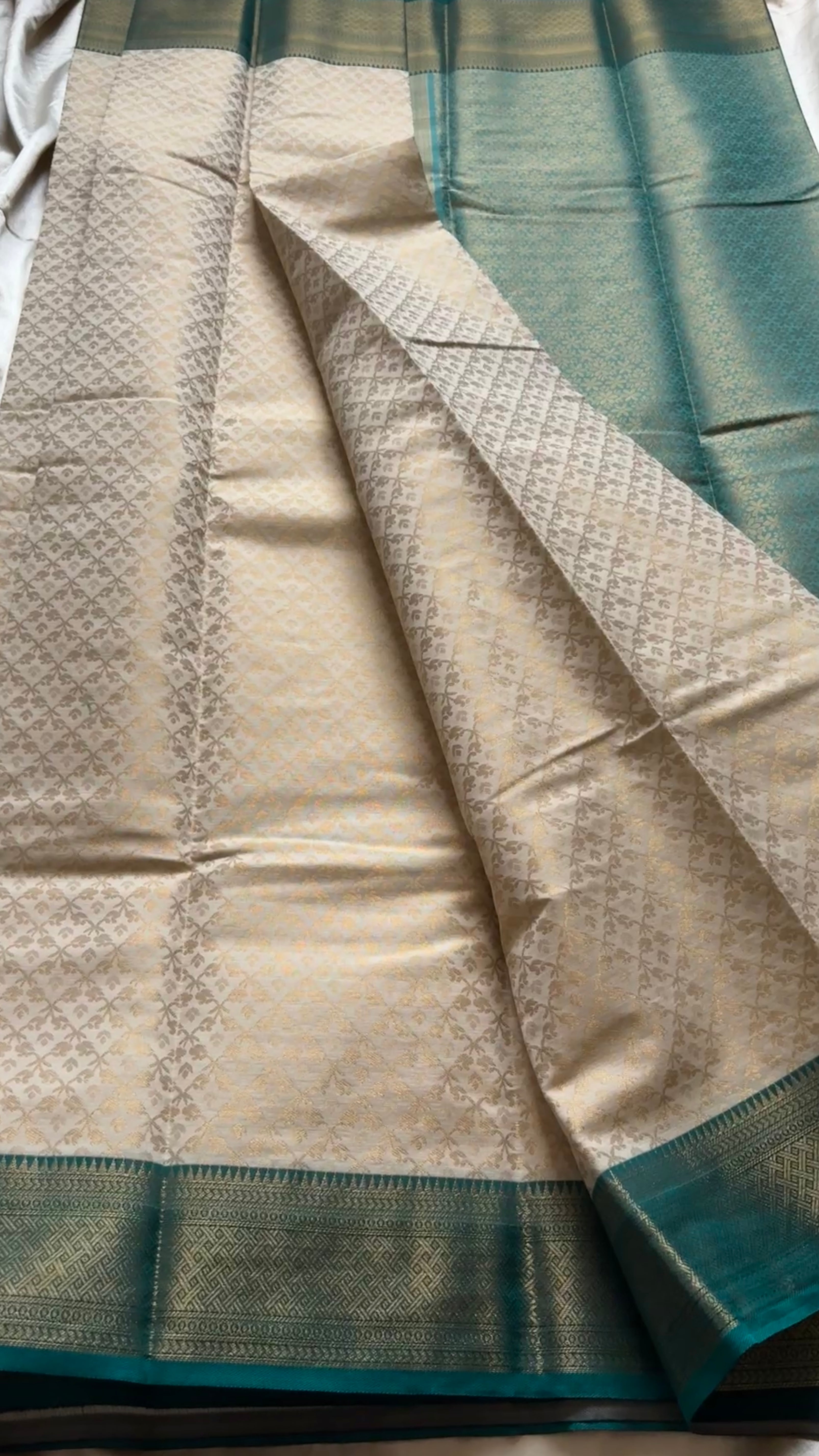 Semi Soft silk KR 77