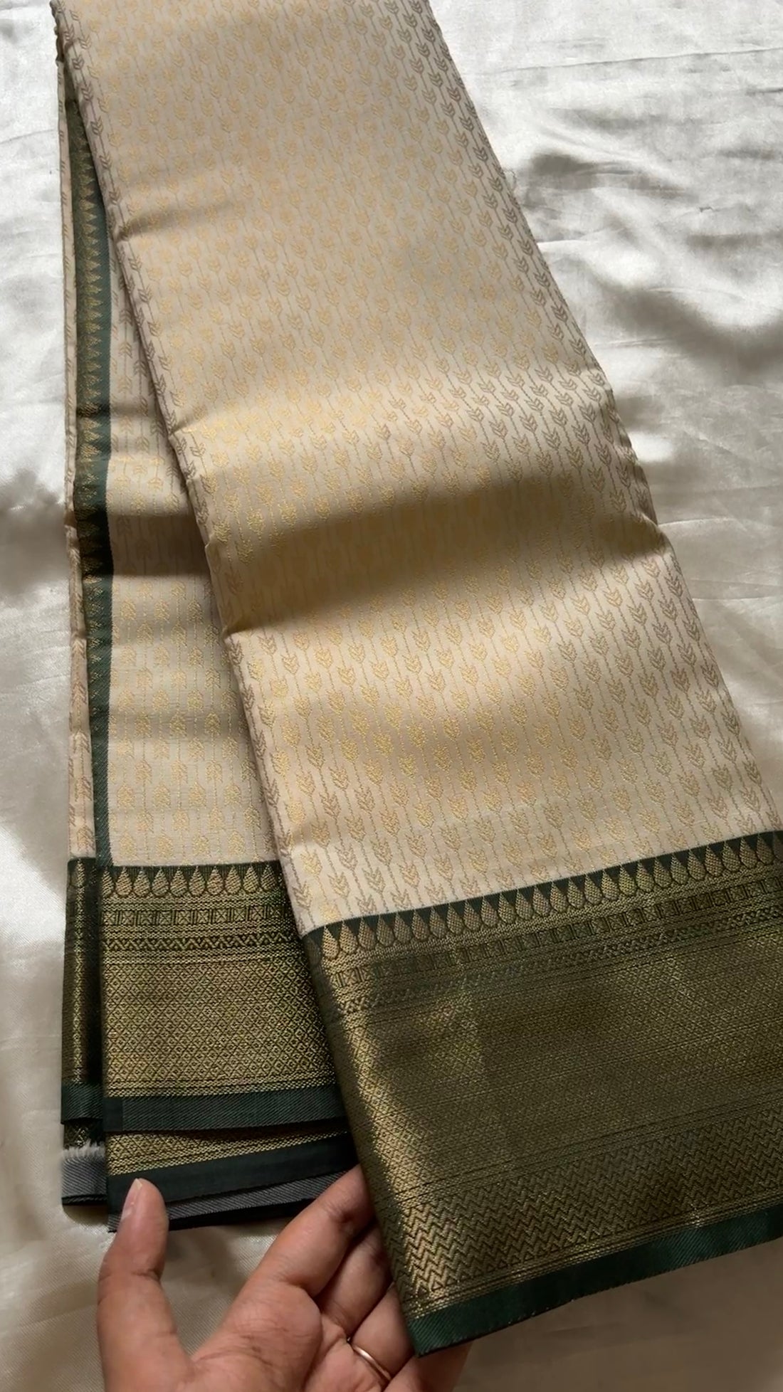 Semi Soft silk KR 114