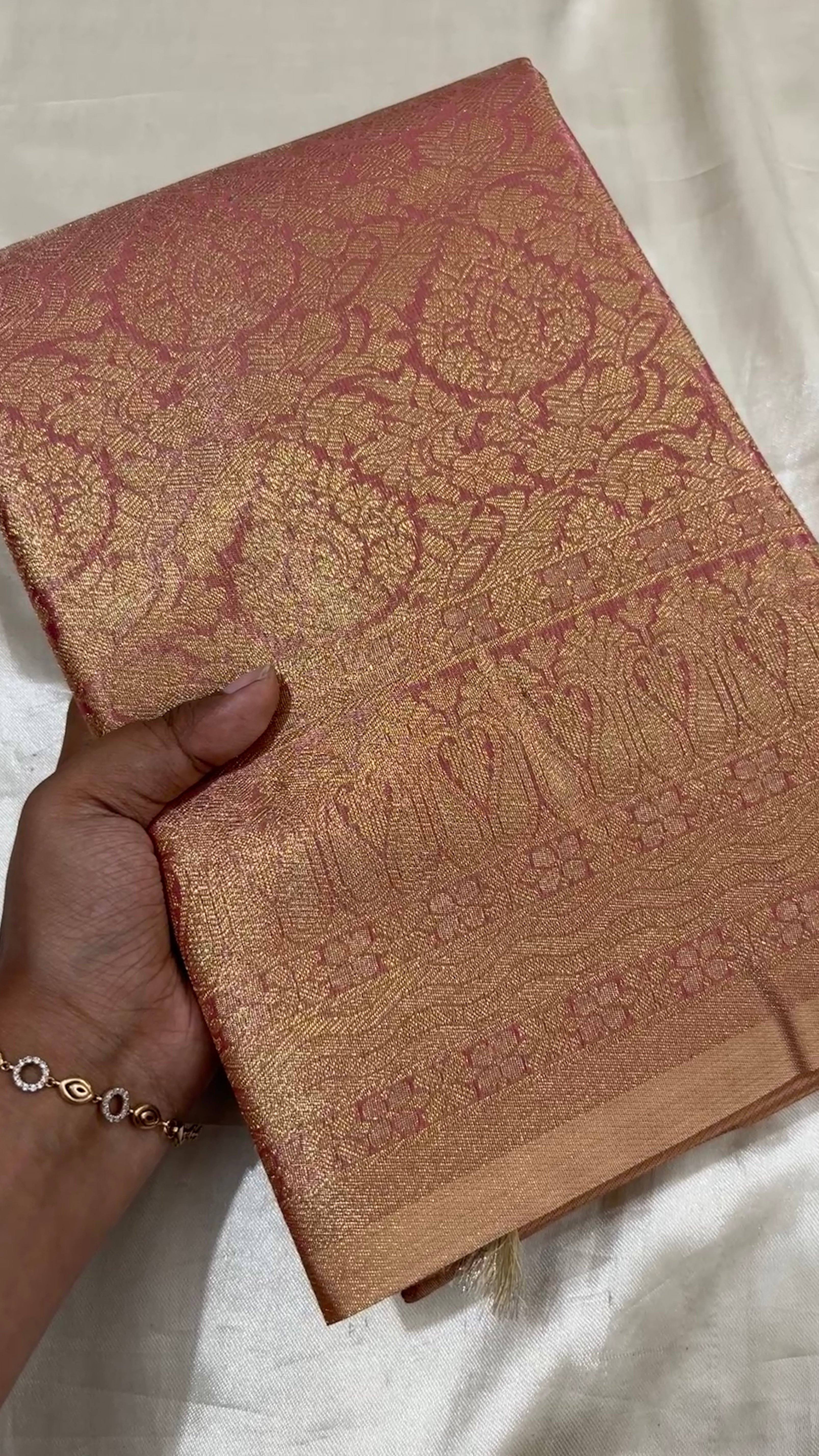 Tissue Brocade soft silk kr65