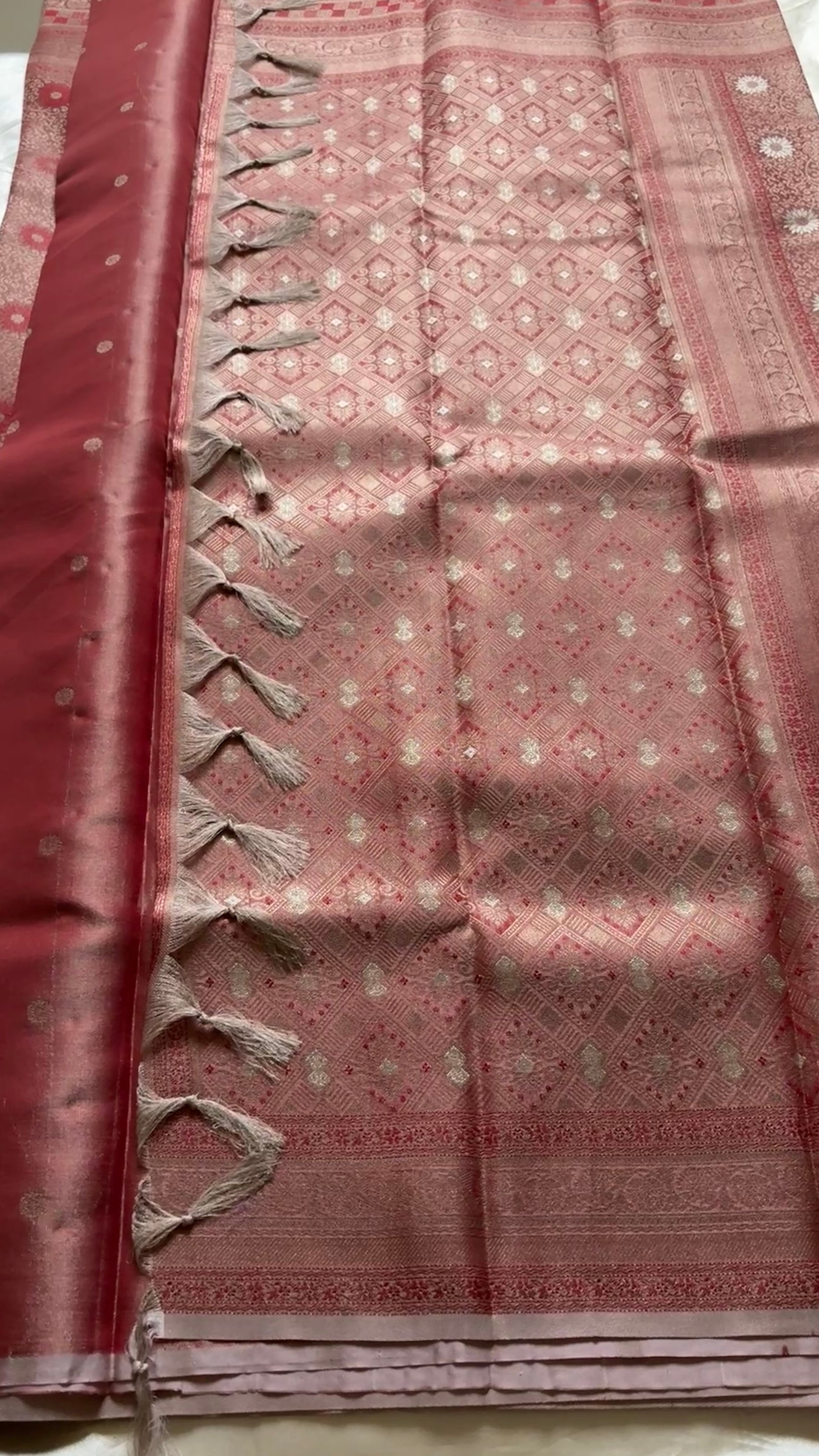 Tissue Brocade soft silk 47