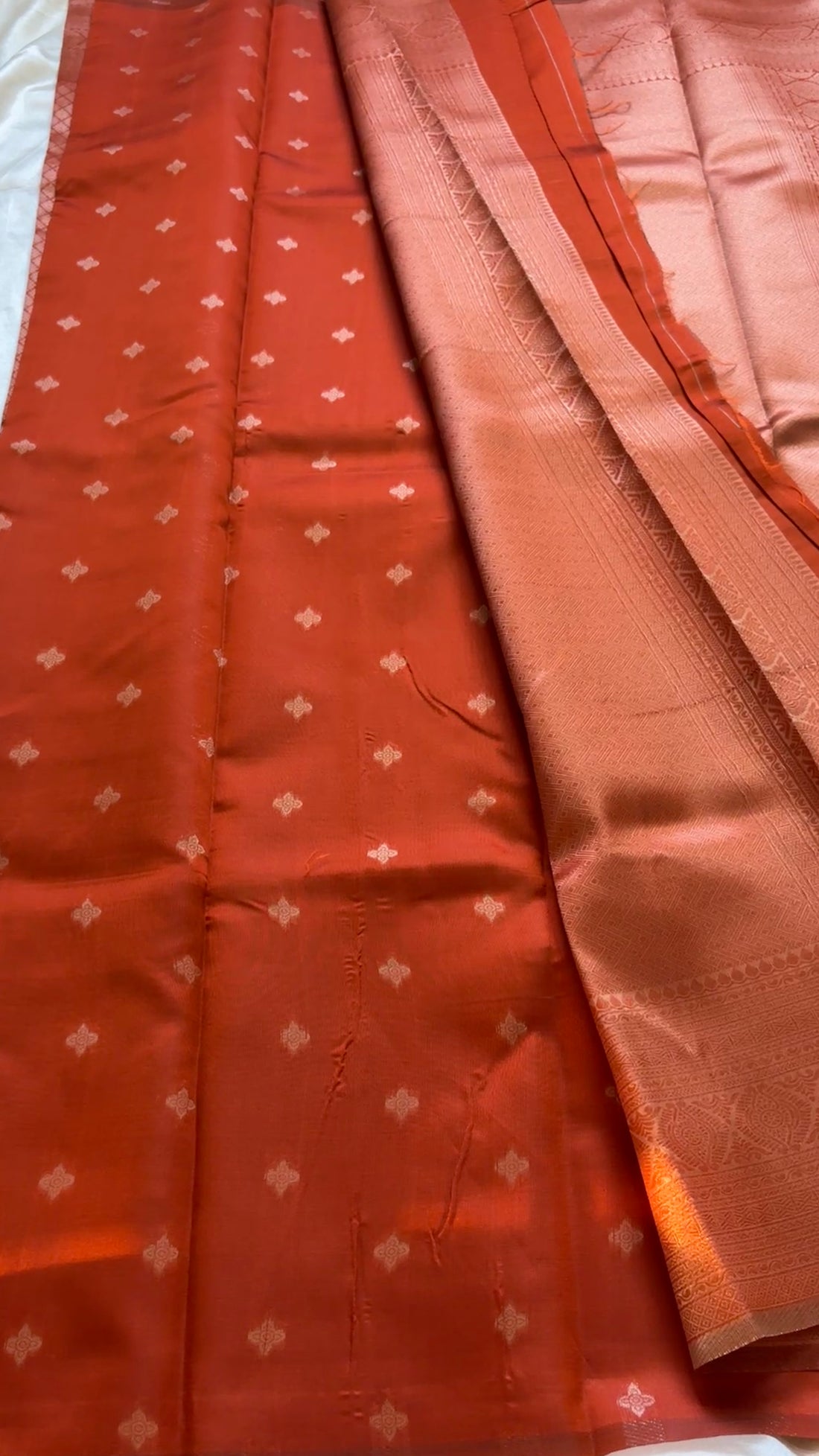 Semi brocade soft Silk kr32