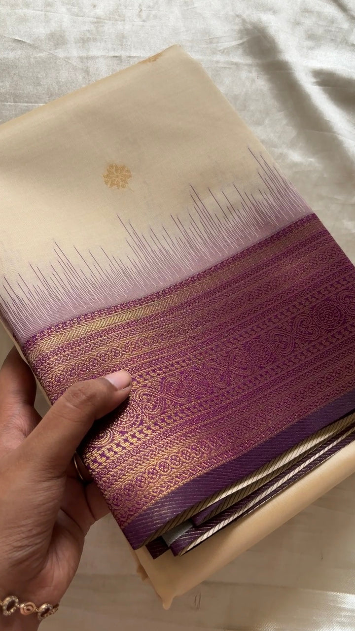 semi soft silk with Kanchi borders kr133