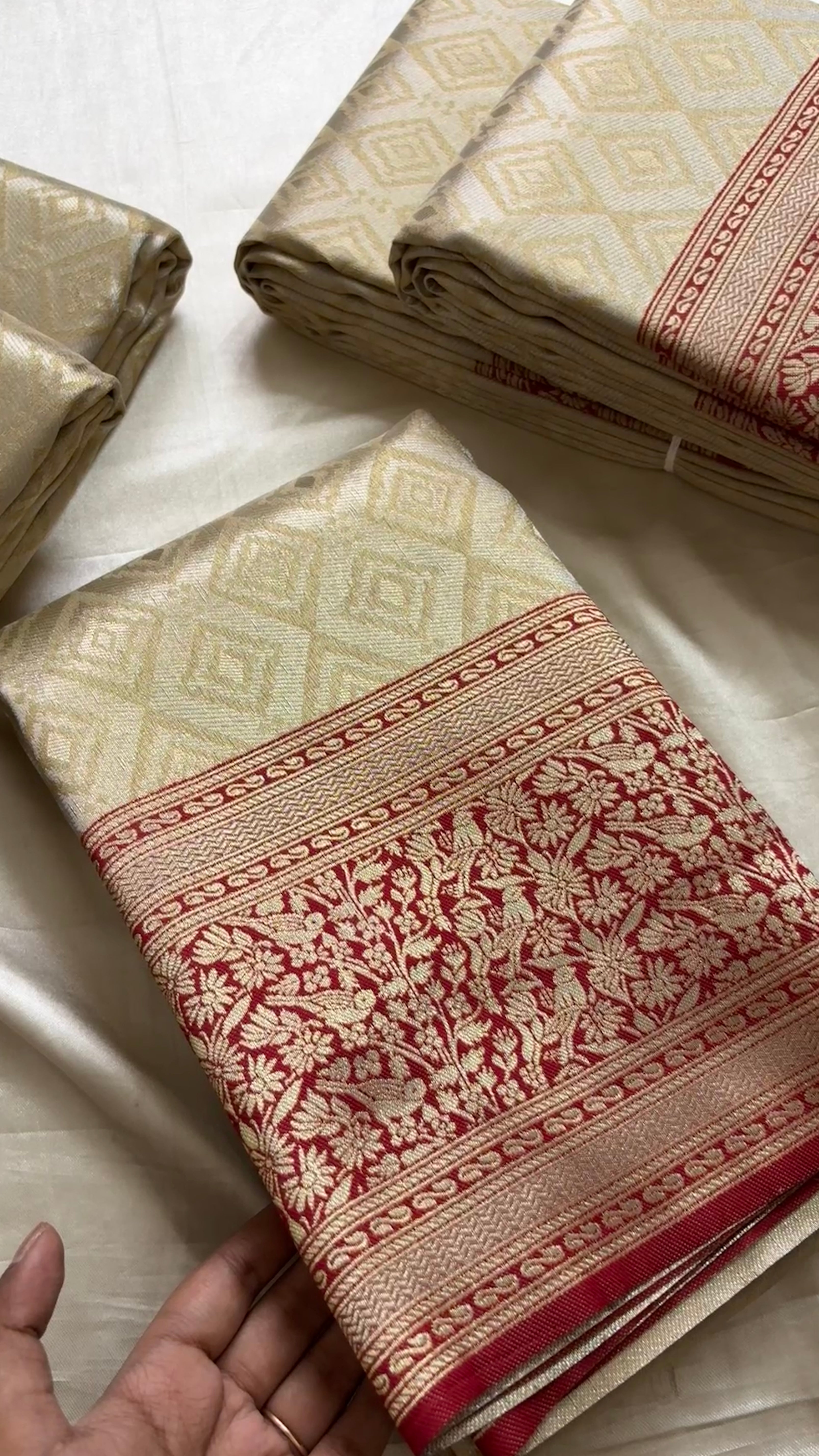 Semi soft silk