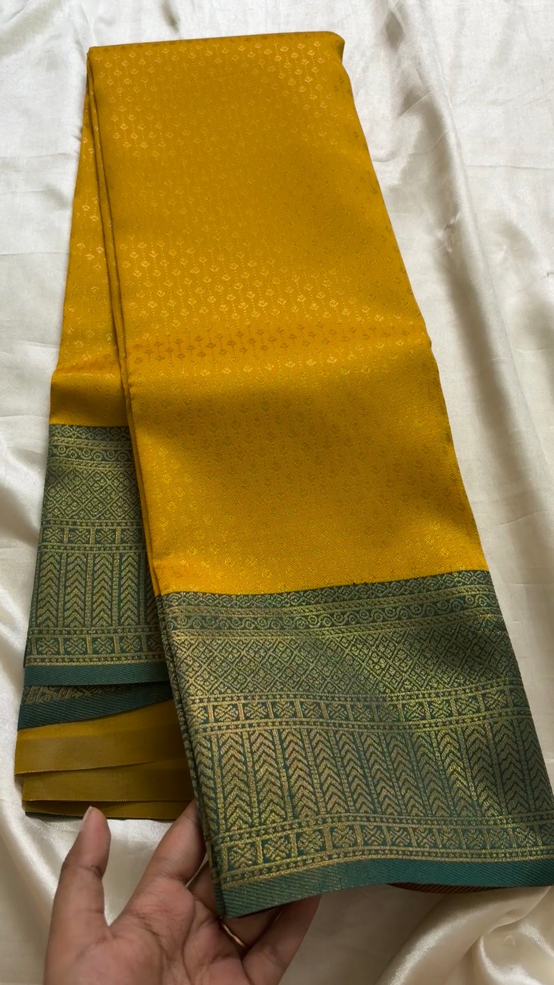 Kanchi semi soft silk kr103