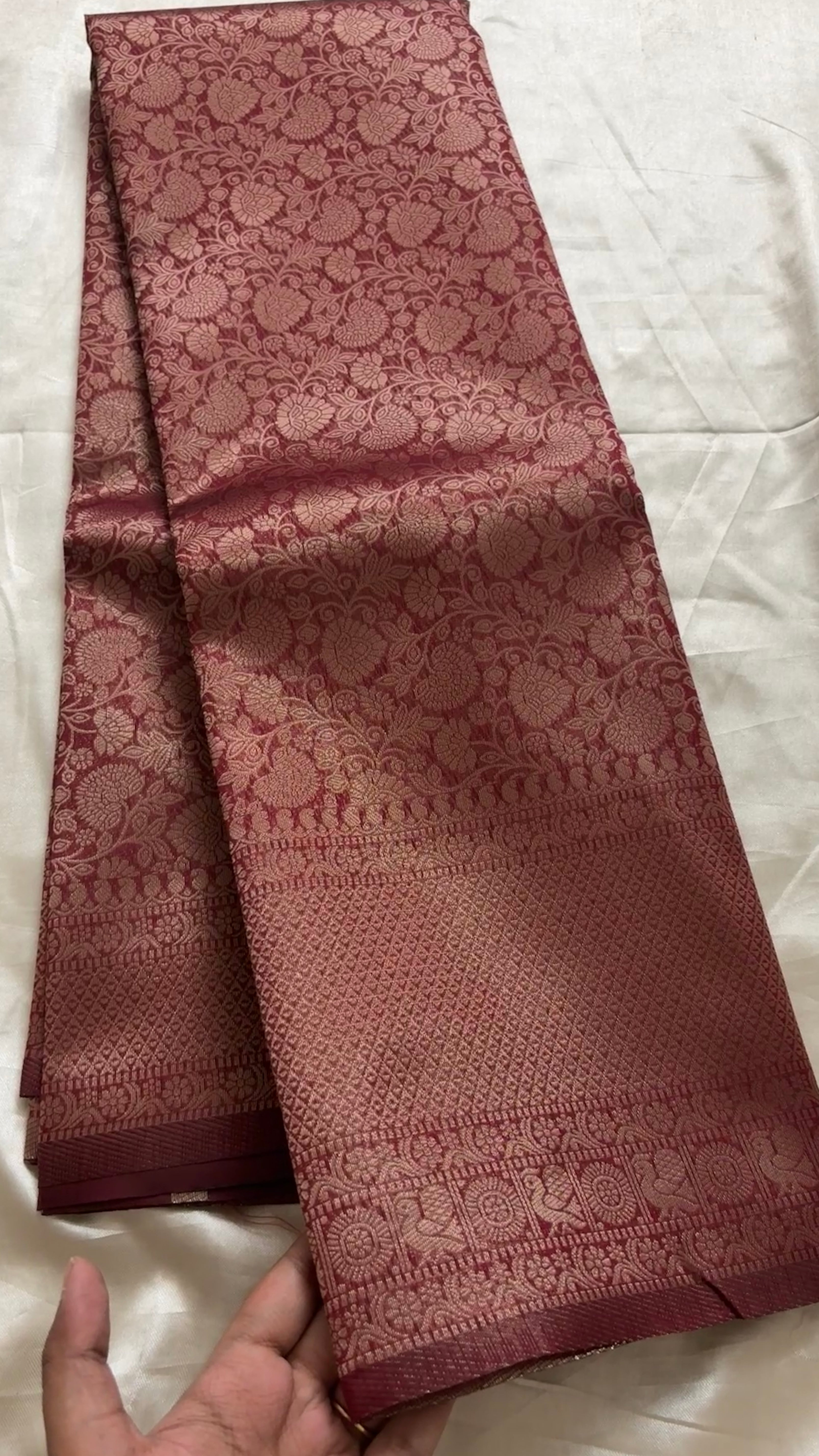 Semi brocade soft Silk kr92