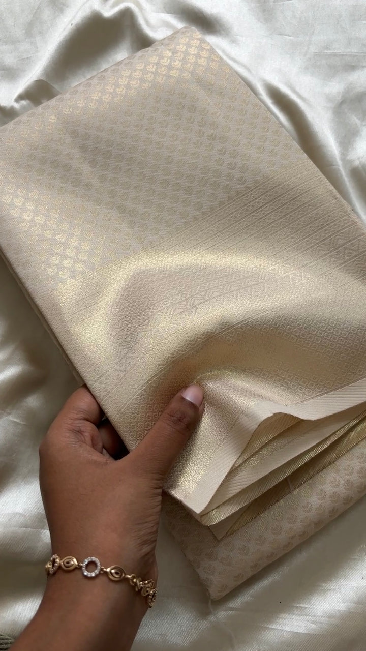 Semi brocade soft Silk
