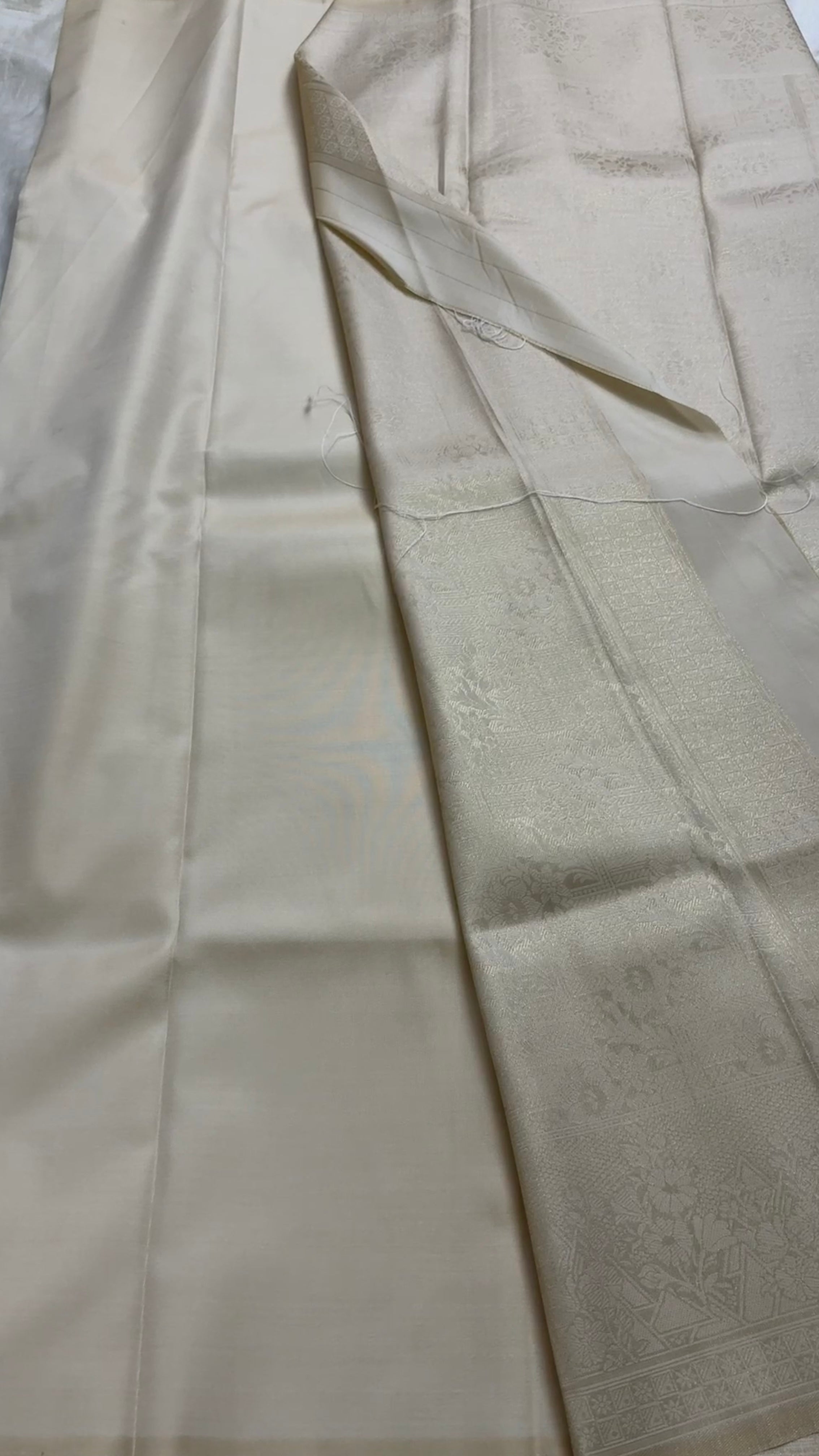 Satin soft silk kr140