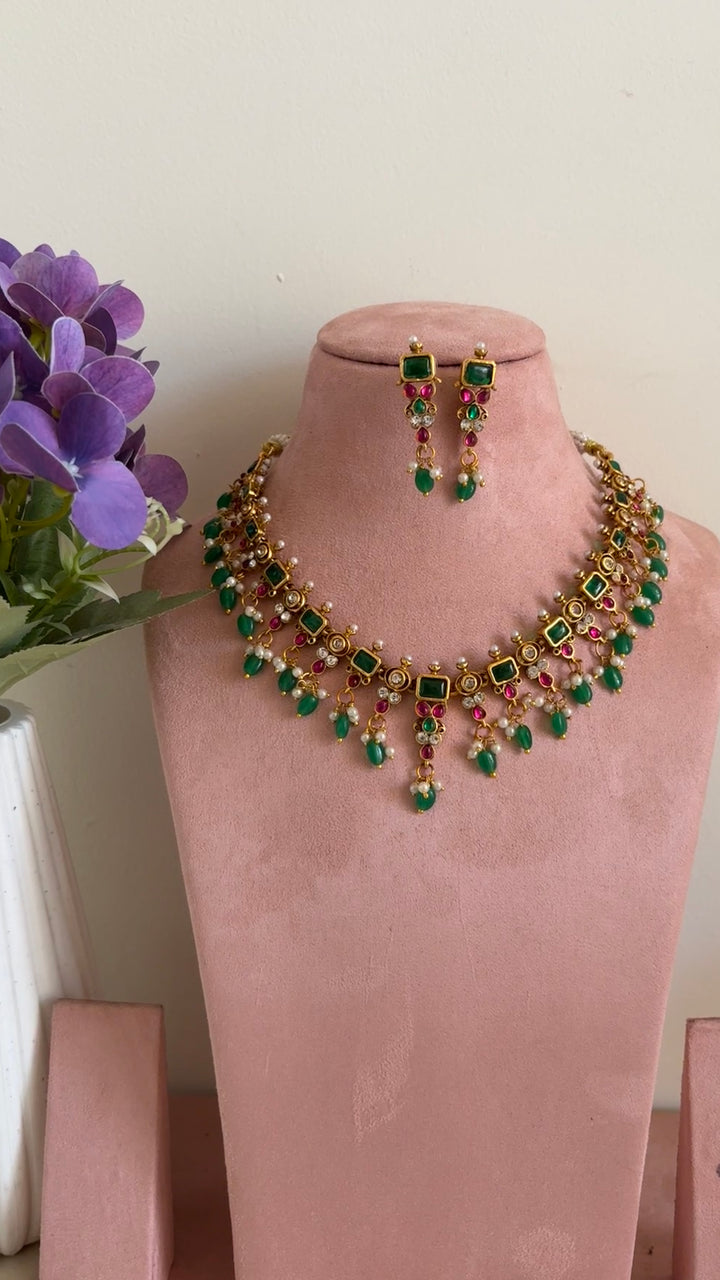 Designer pearl necklace