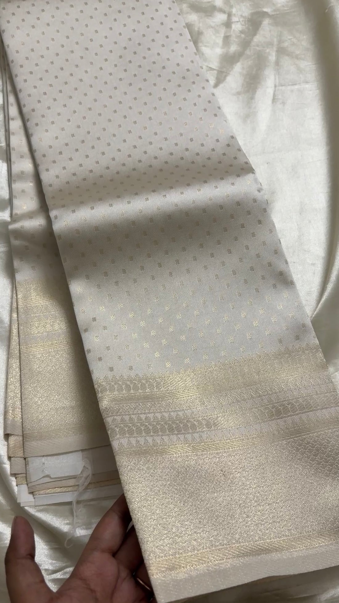 Semi brocade soft Silk kr28