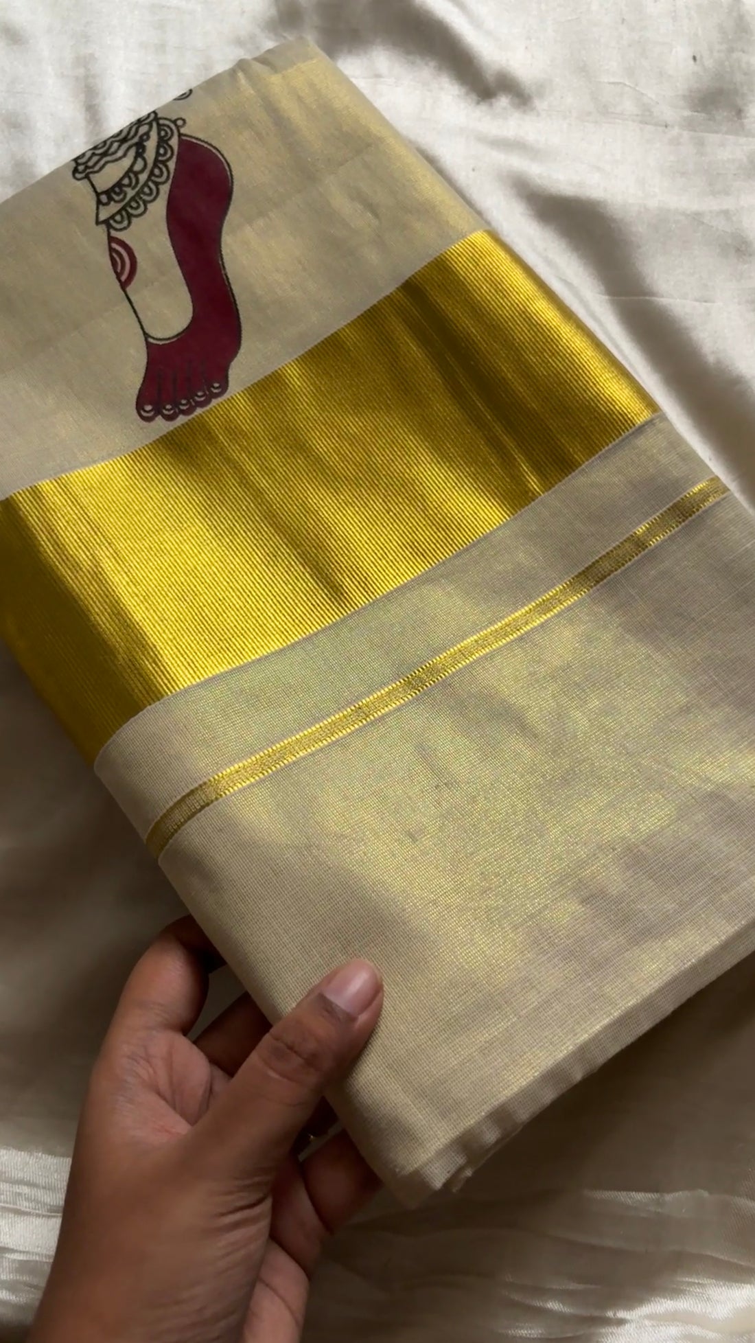 Lakshmi Padham kasavu saree