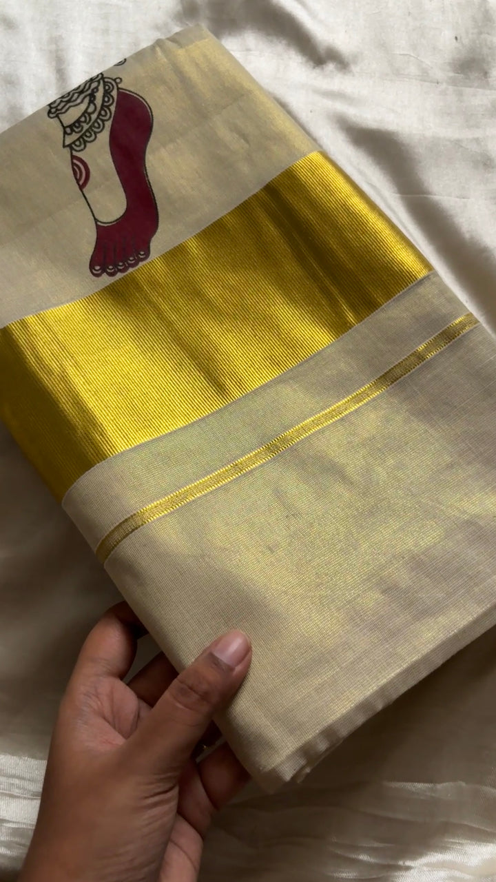 Lakshmi Padham kasavu saree