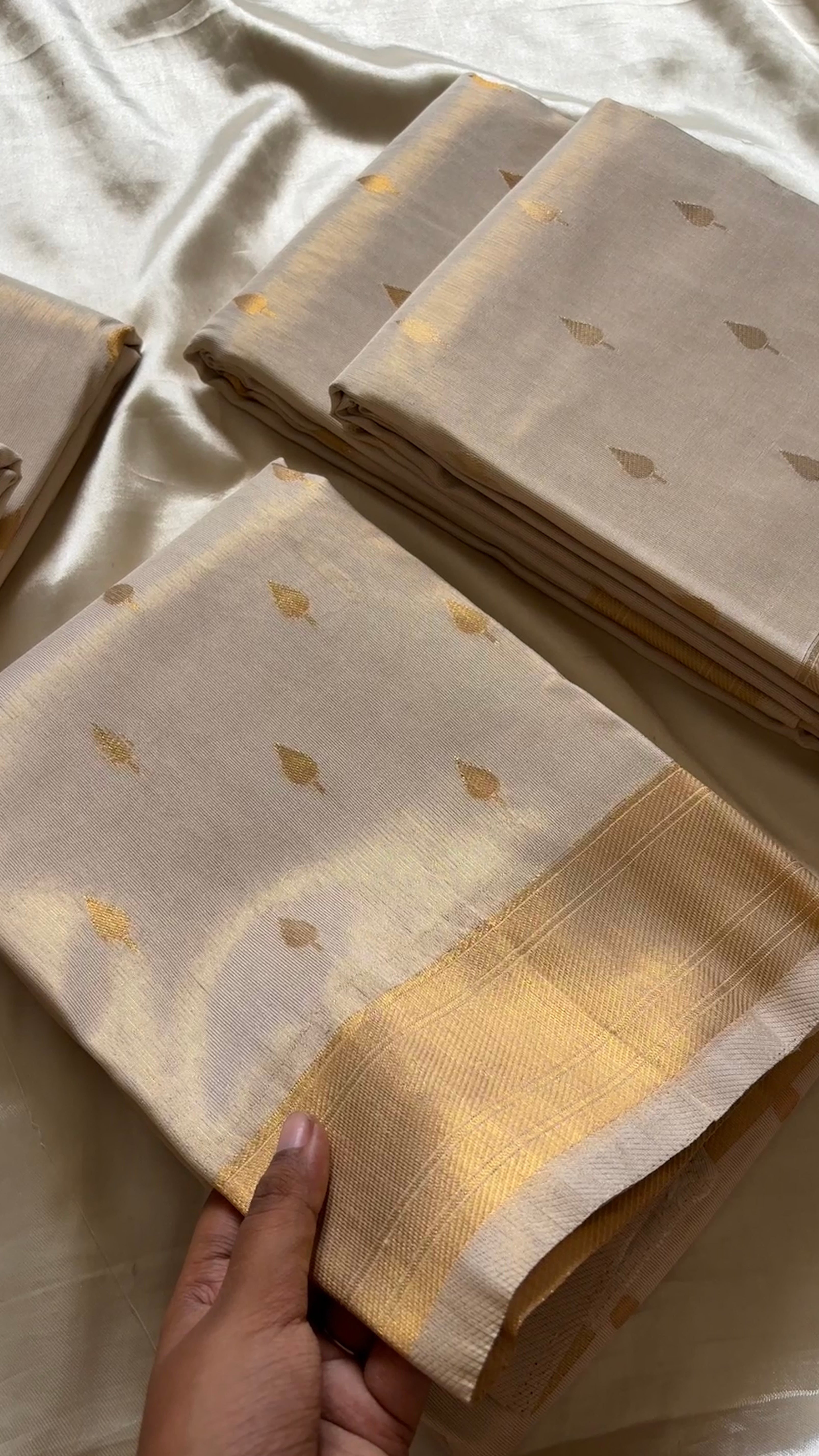 Soft silk KR 137