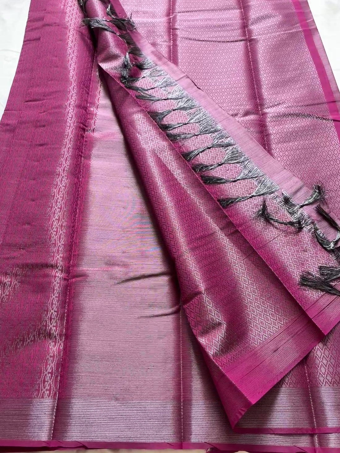 Brocade soft silk (KR66)