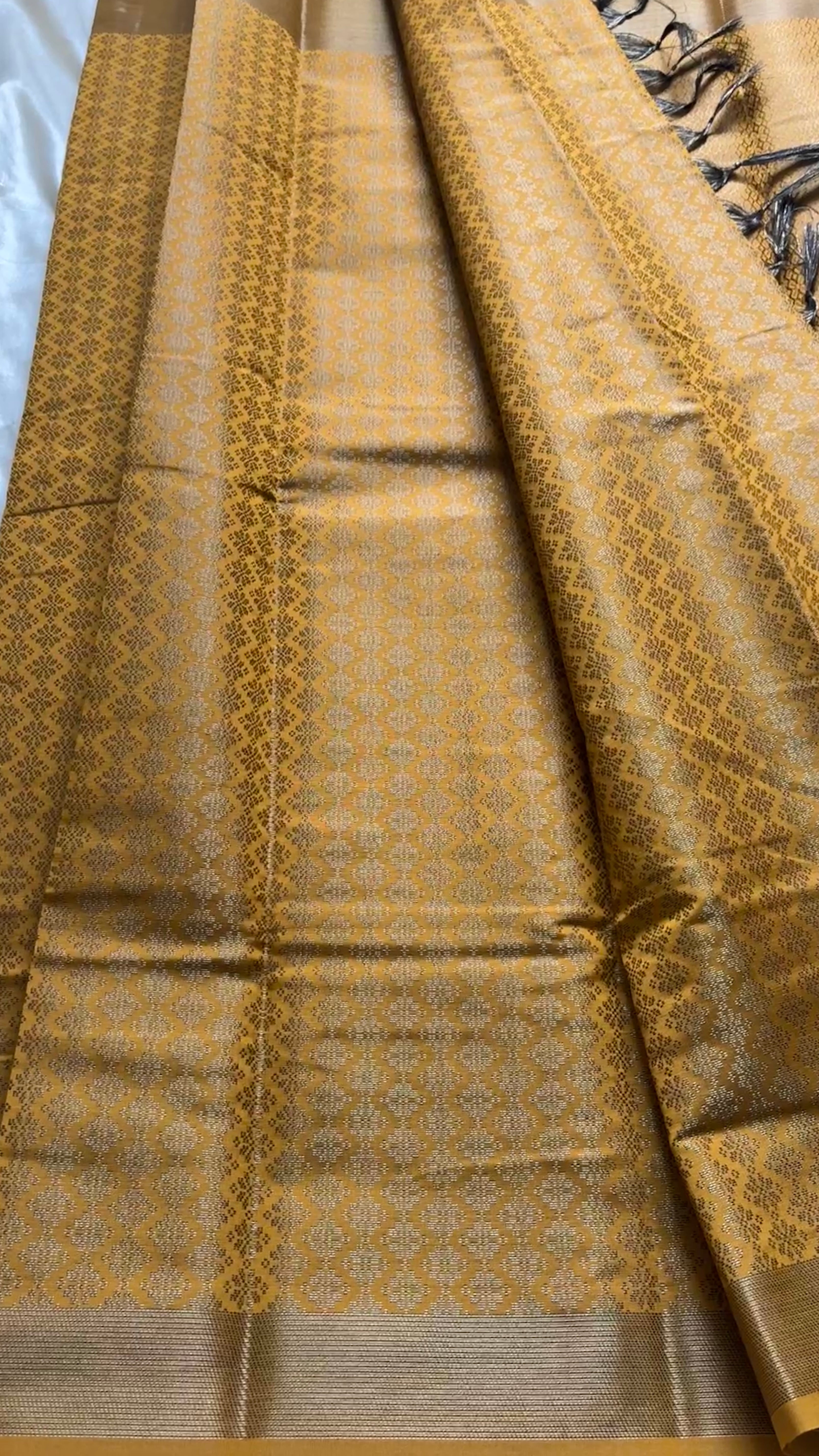 Brocade soft silk Kr 72