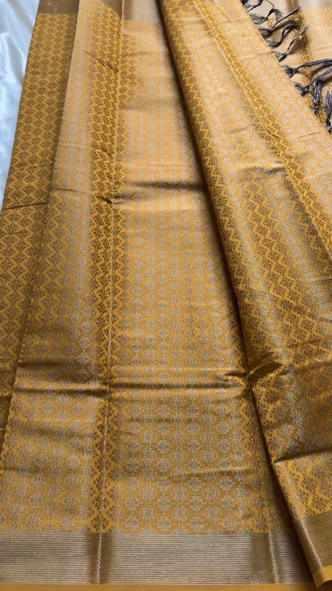 Brocade soft silk Kr 72
