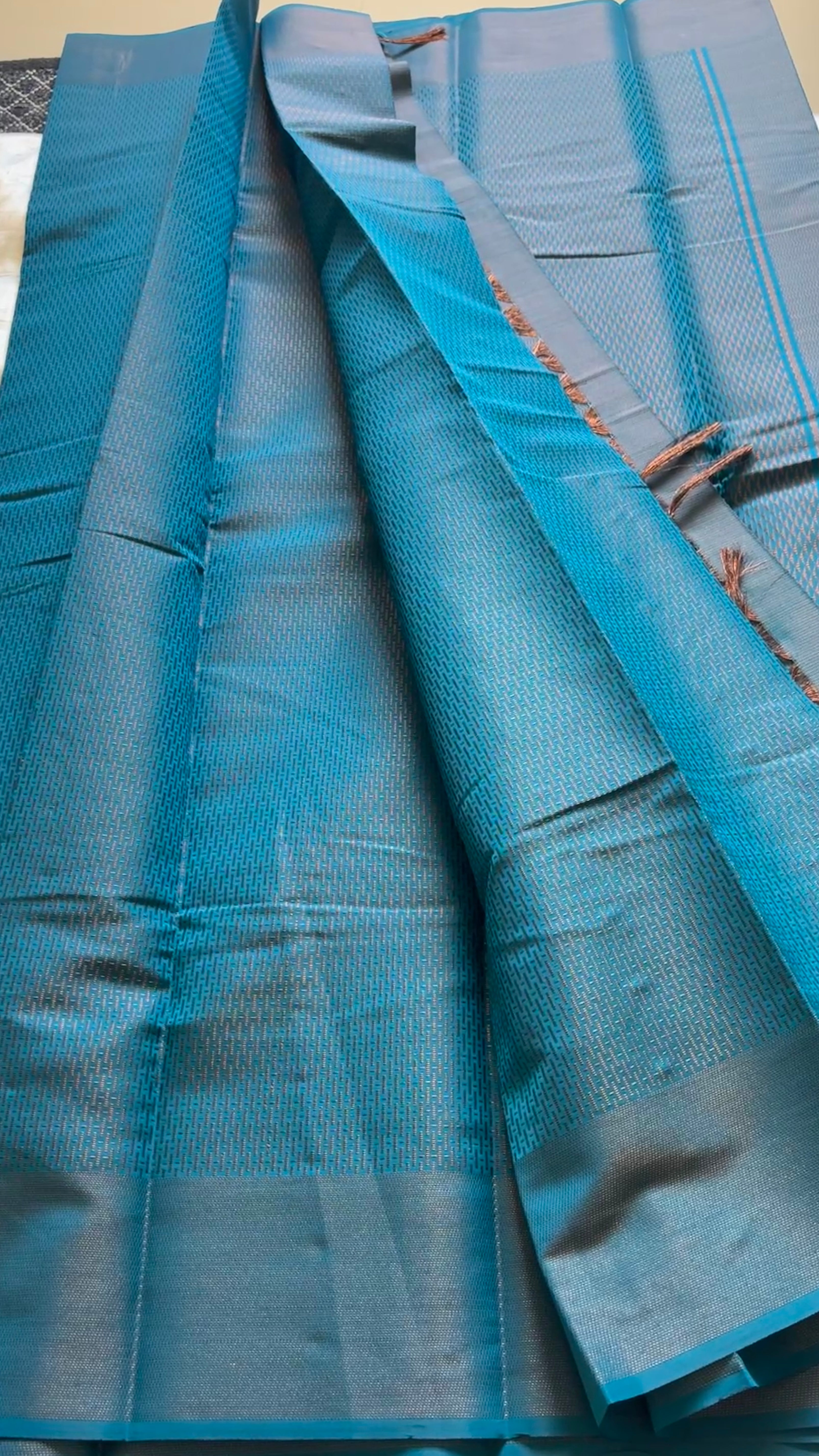 Brocade soft silk kr116