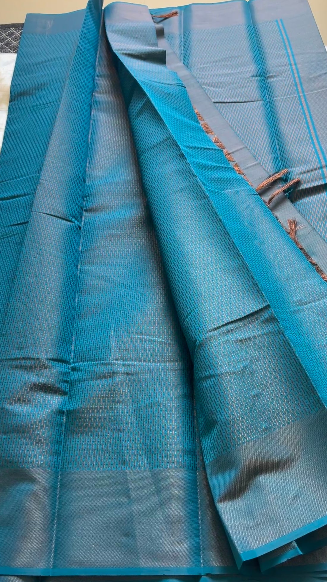 Brocade soft silk kr116