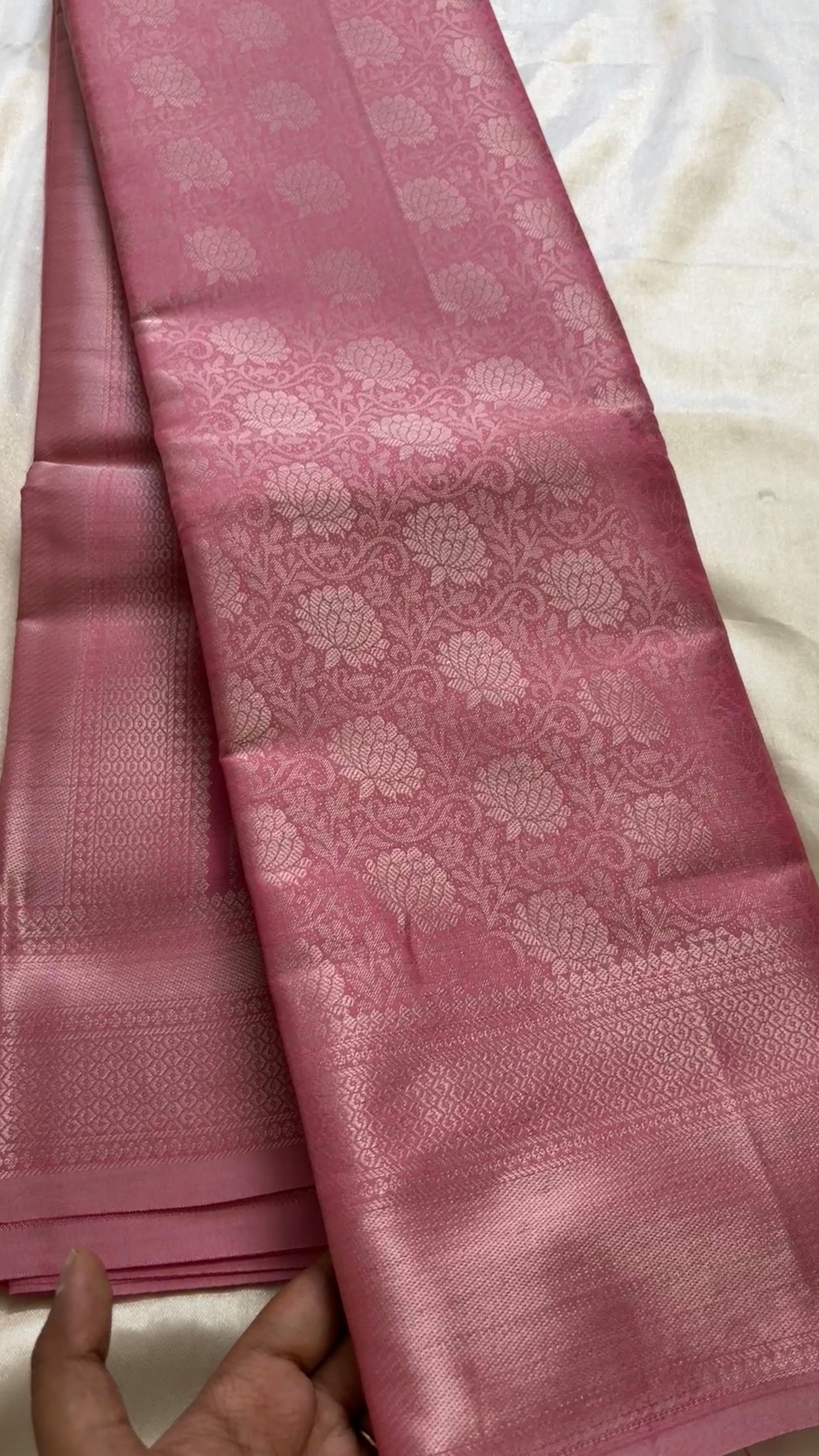 Premium Brocade soft silk Kr31