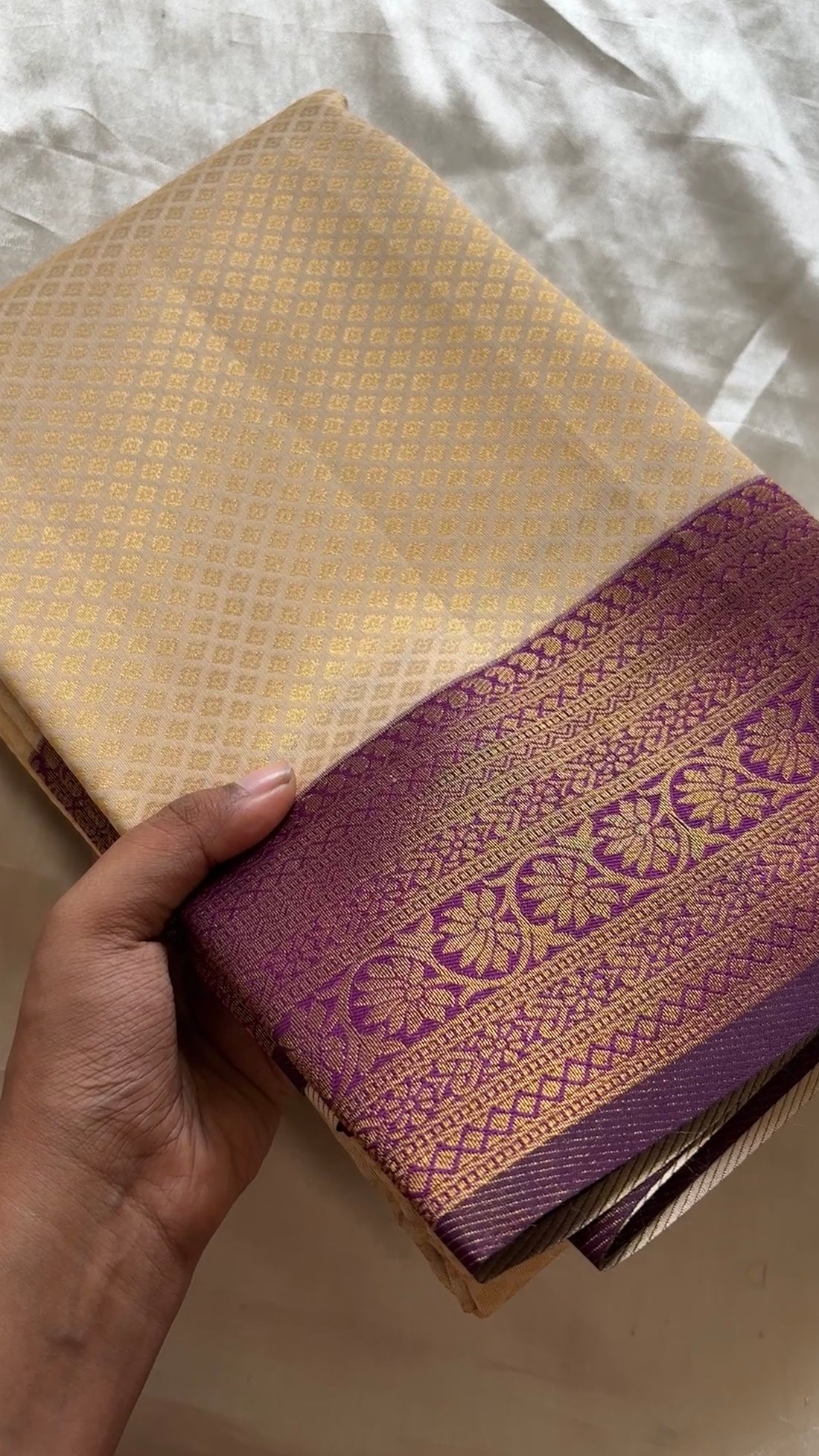Kanchi semi soft silk kr142