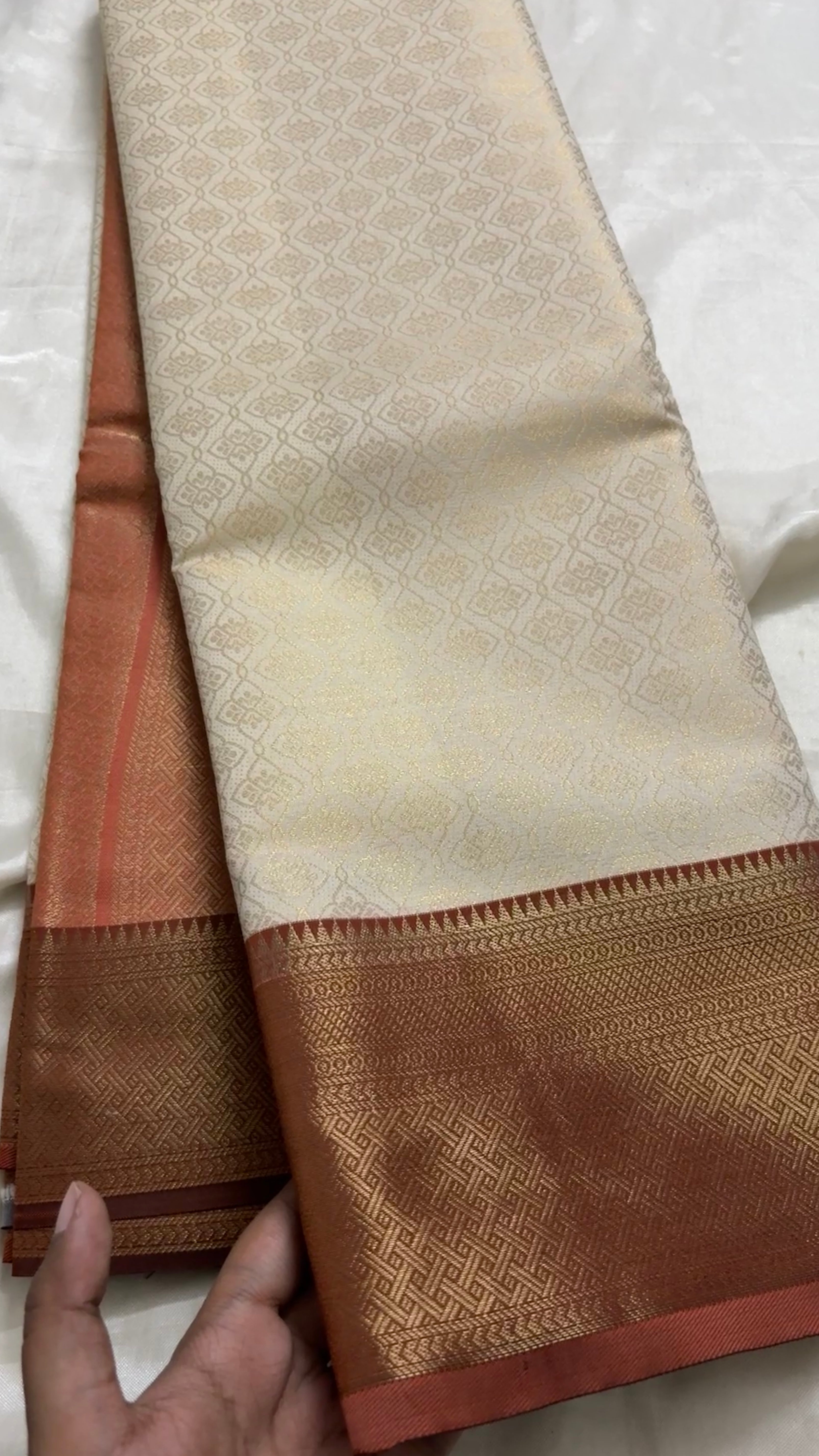 Semi Soft silk KR 108