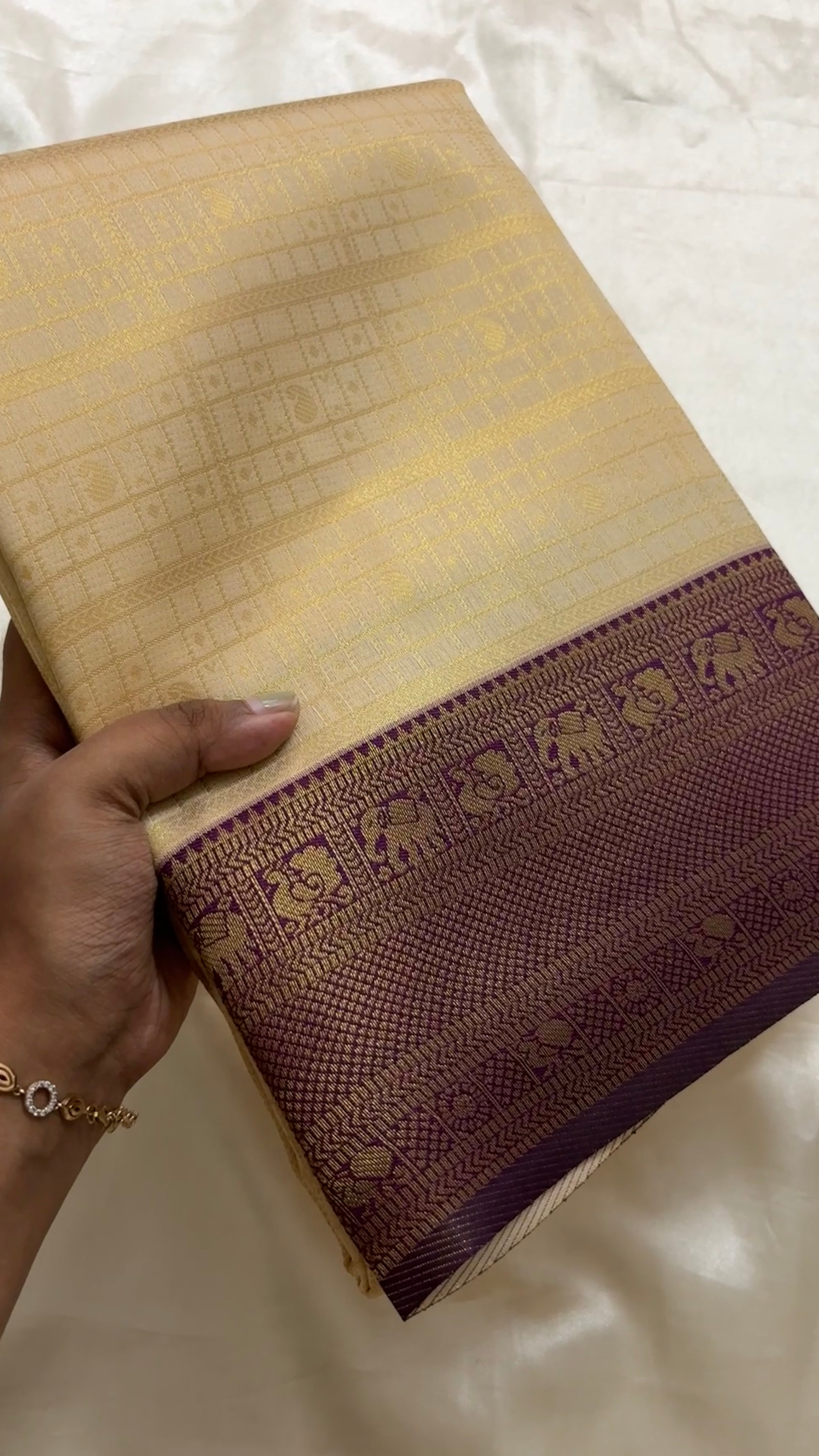 Kanchi semi soft silk kr22