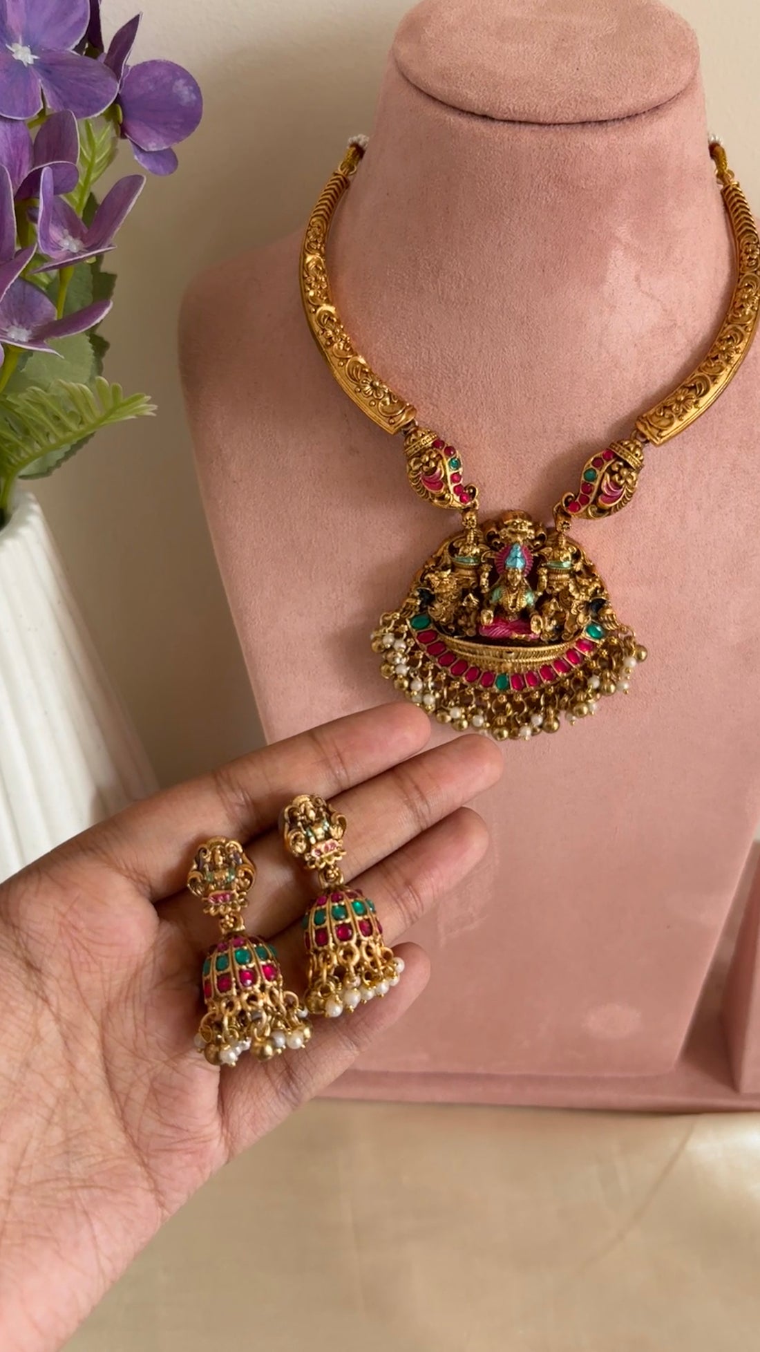 Royal Lakshmi hasli
