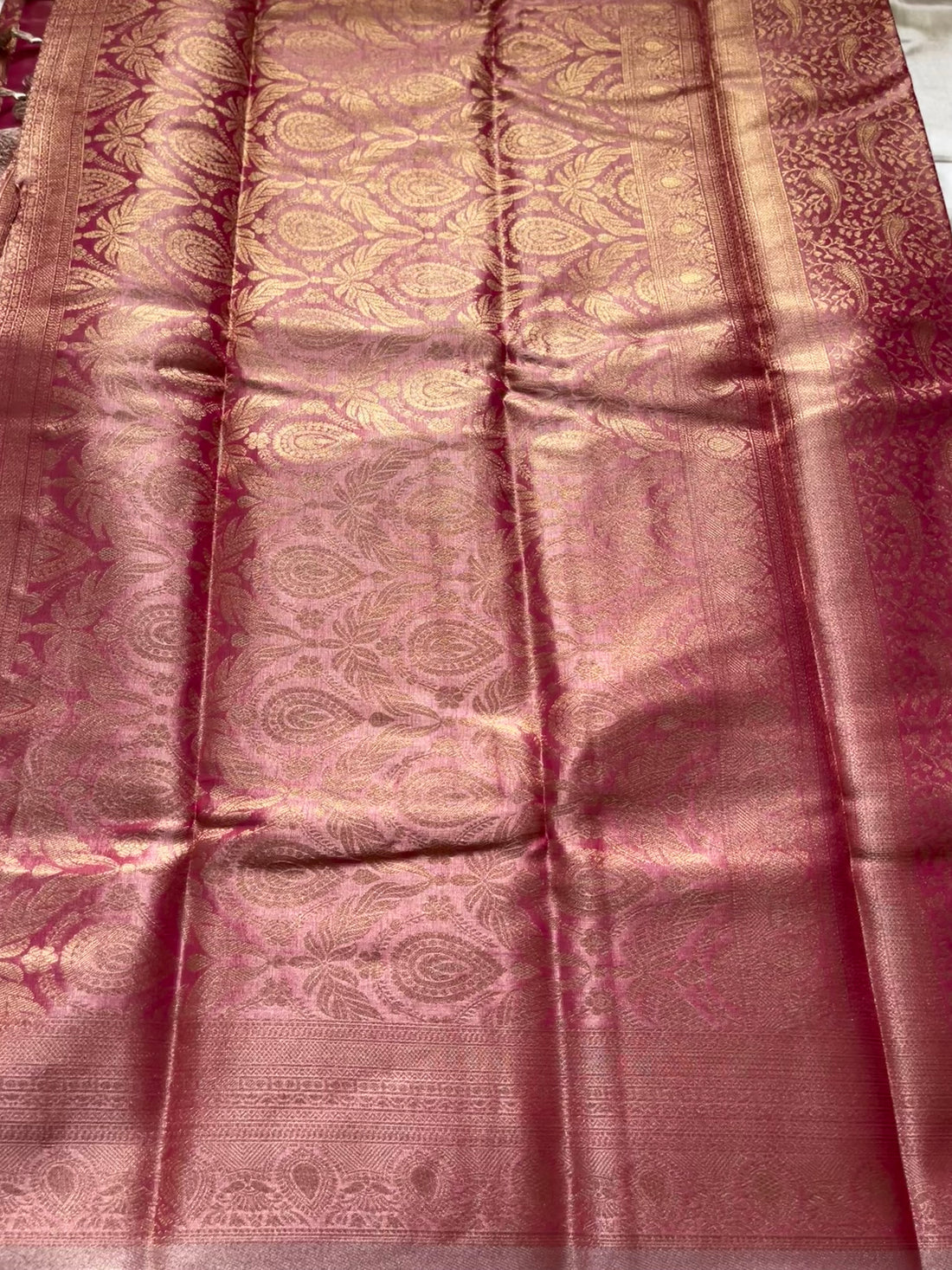 Tissue brocade silk