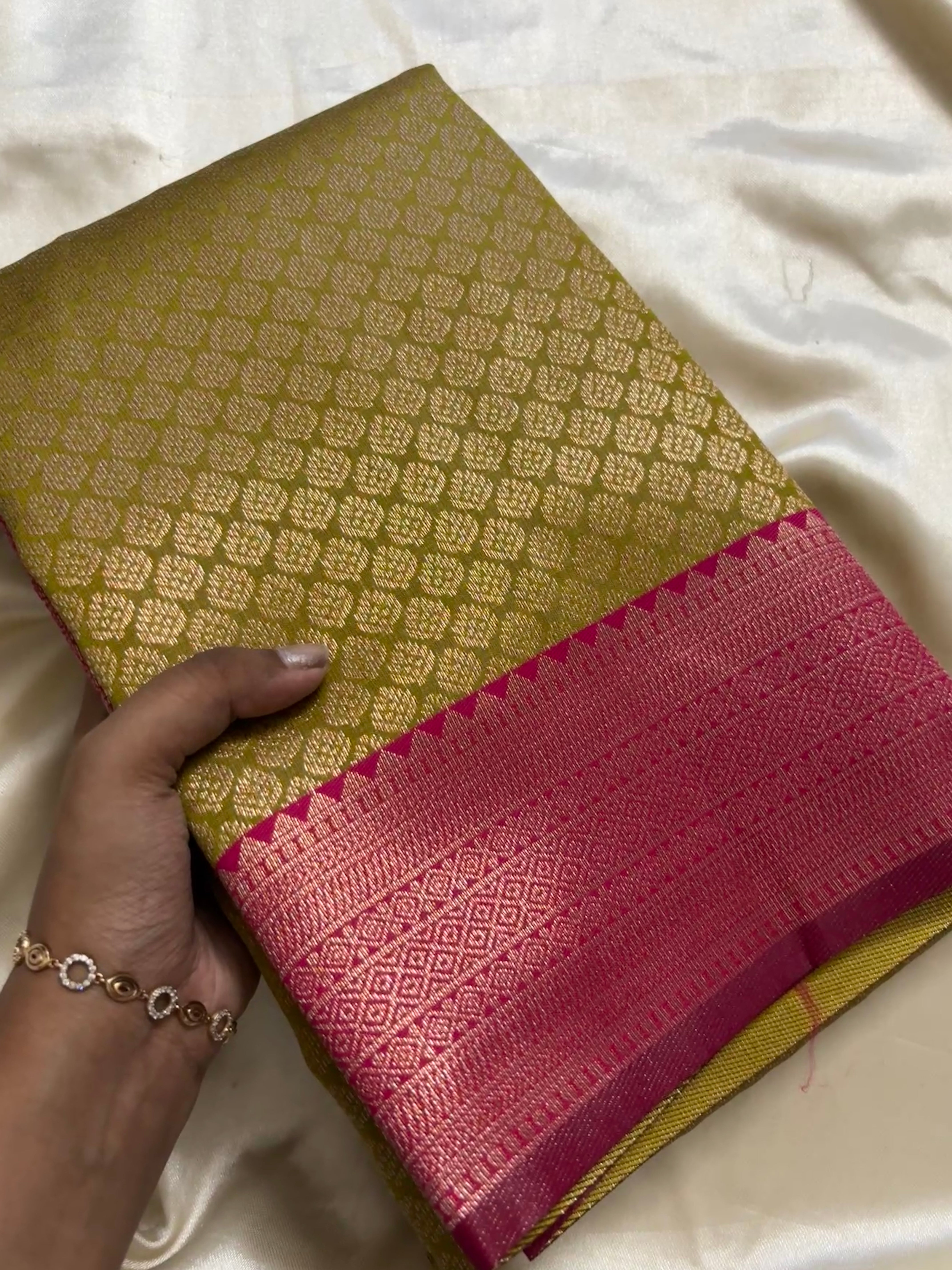 Semi Brocade soft silk