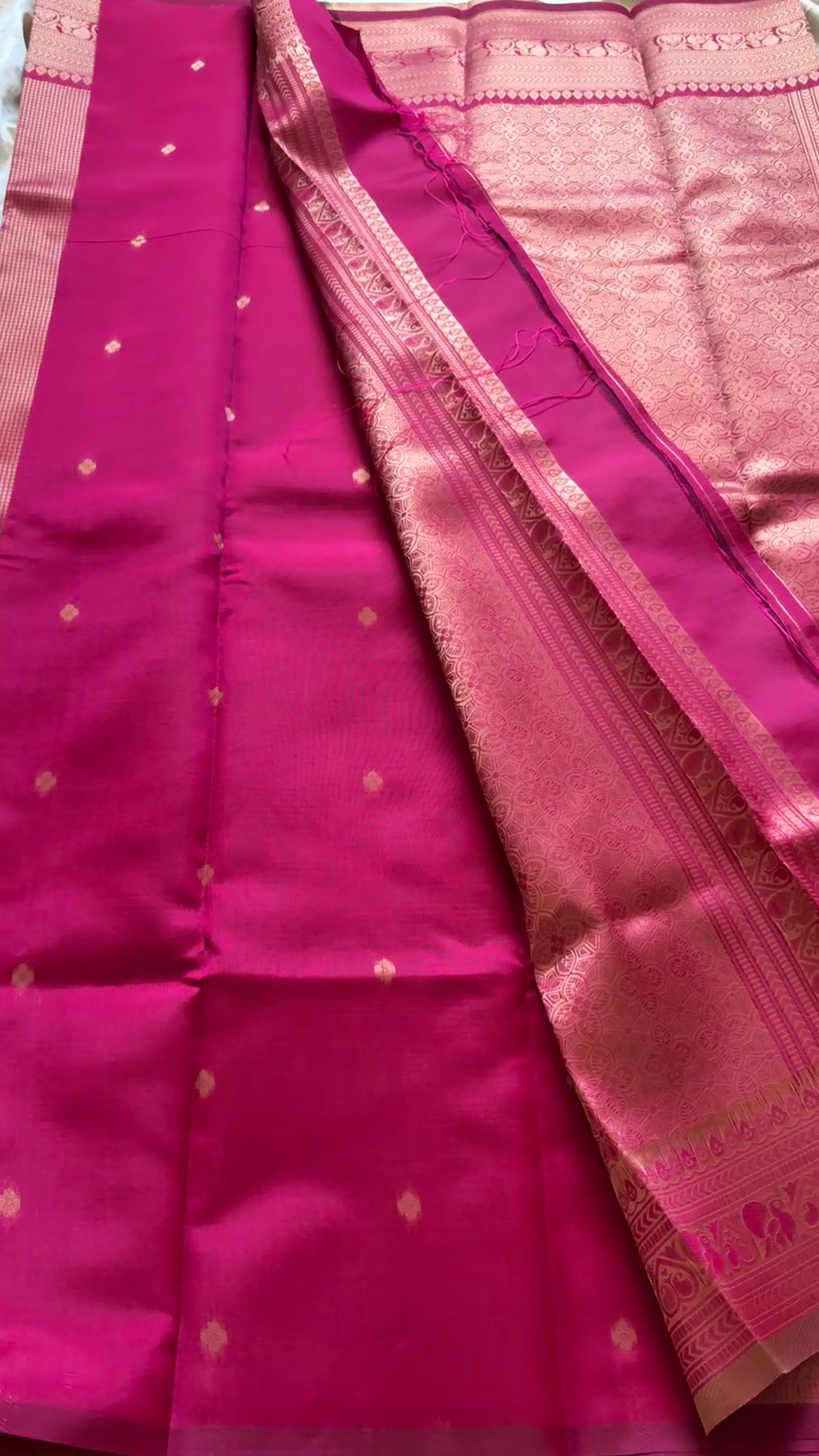 Semi brocade Kr16